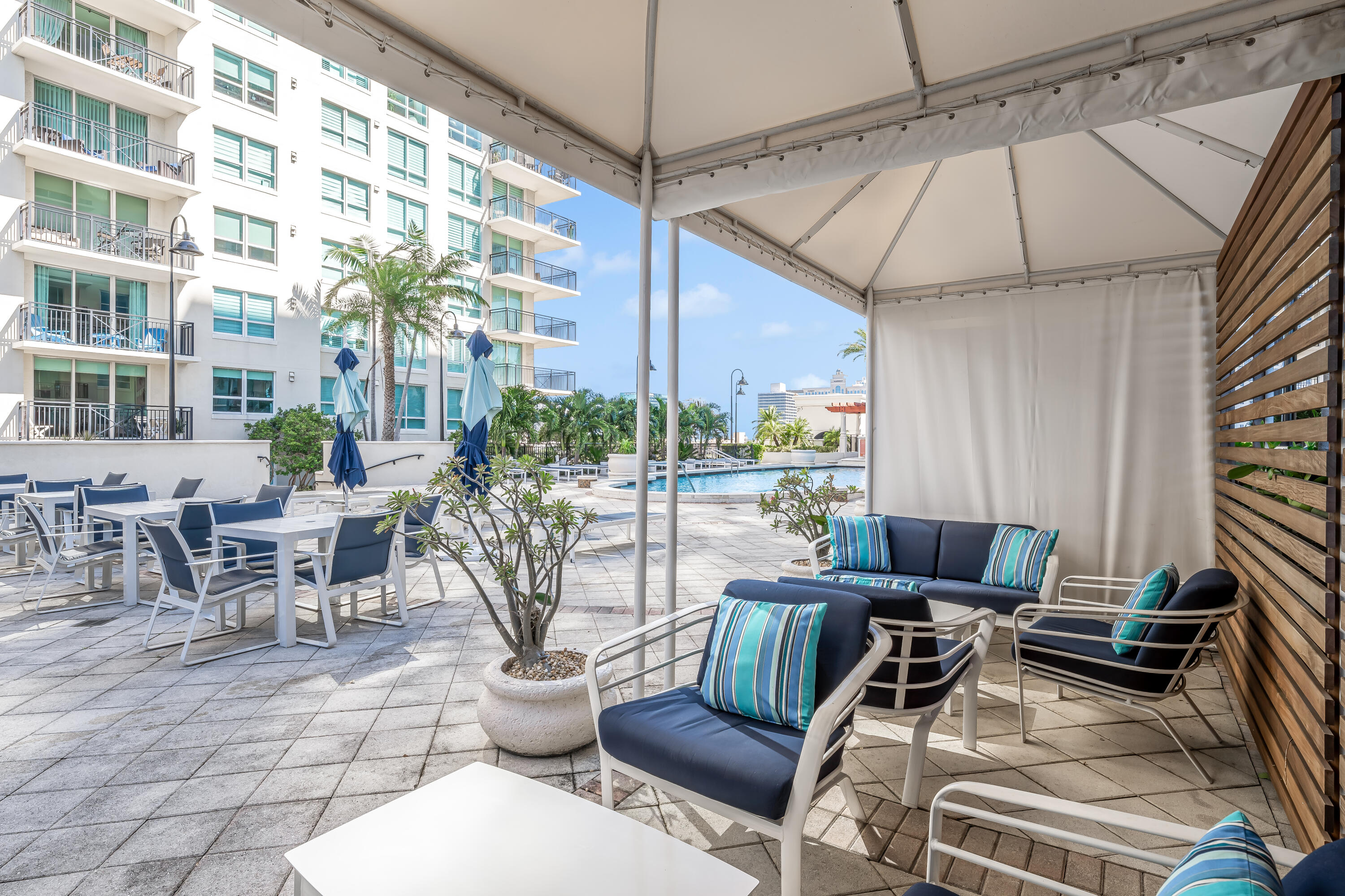 SYMPHONY SOUTH CONDO - Residential