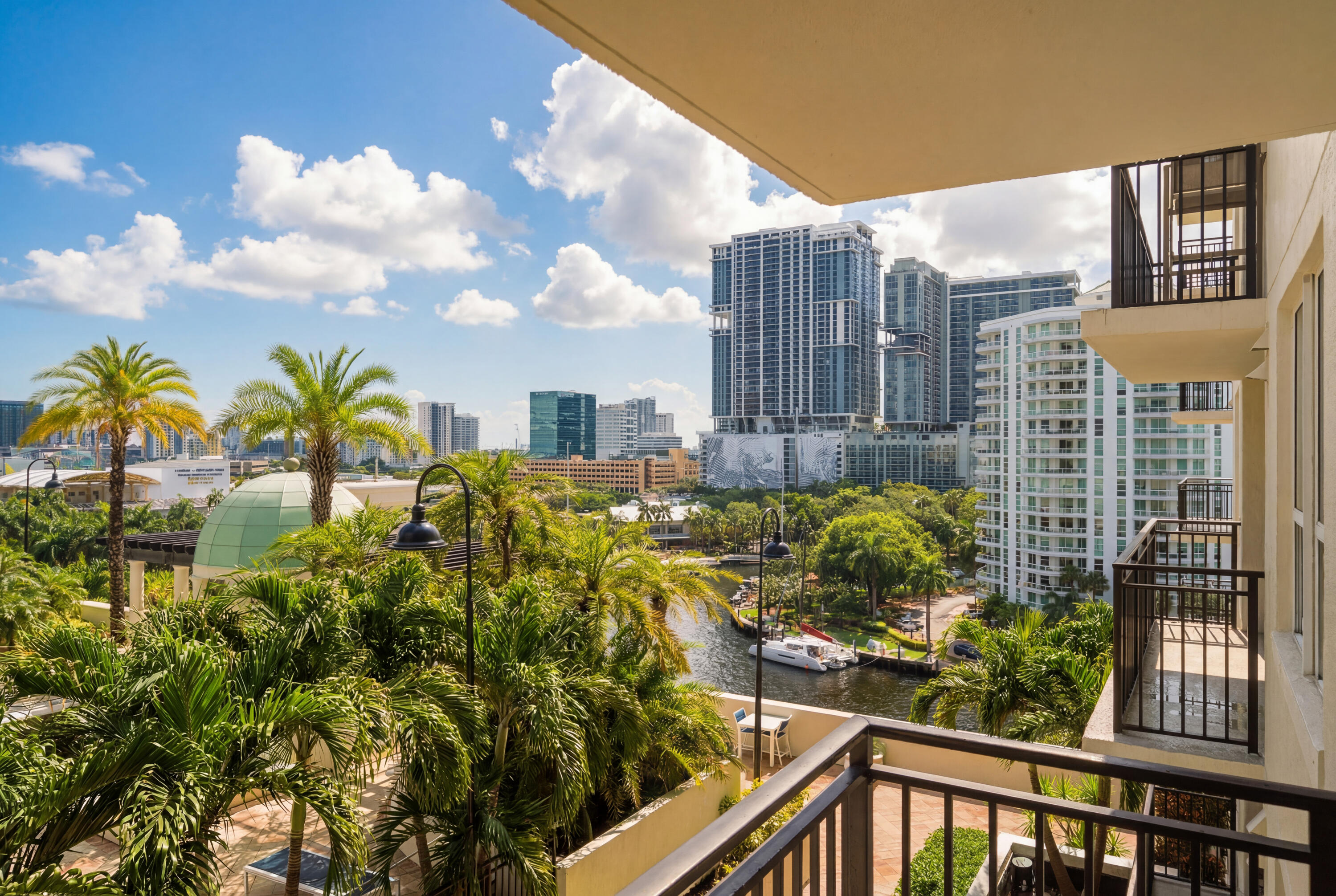 SYMPHONY SOUTH CONDO - Residential