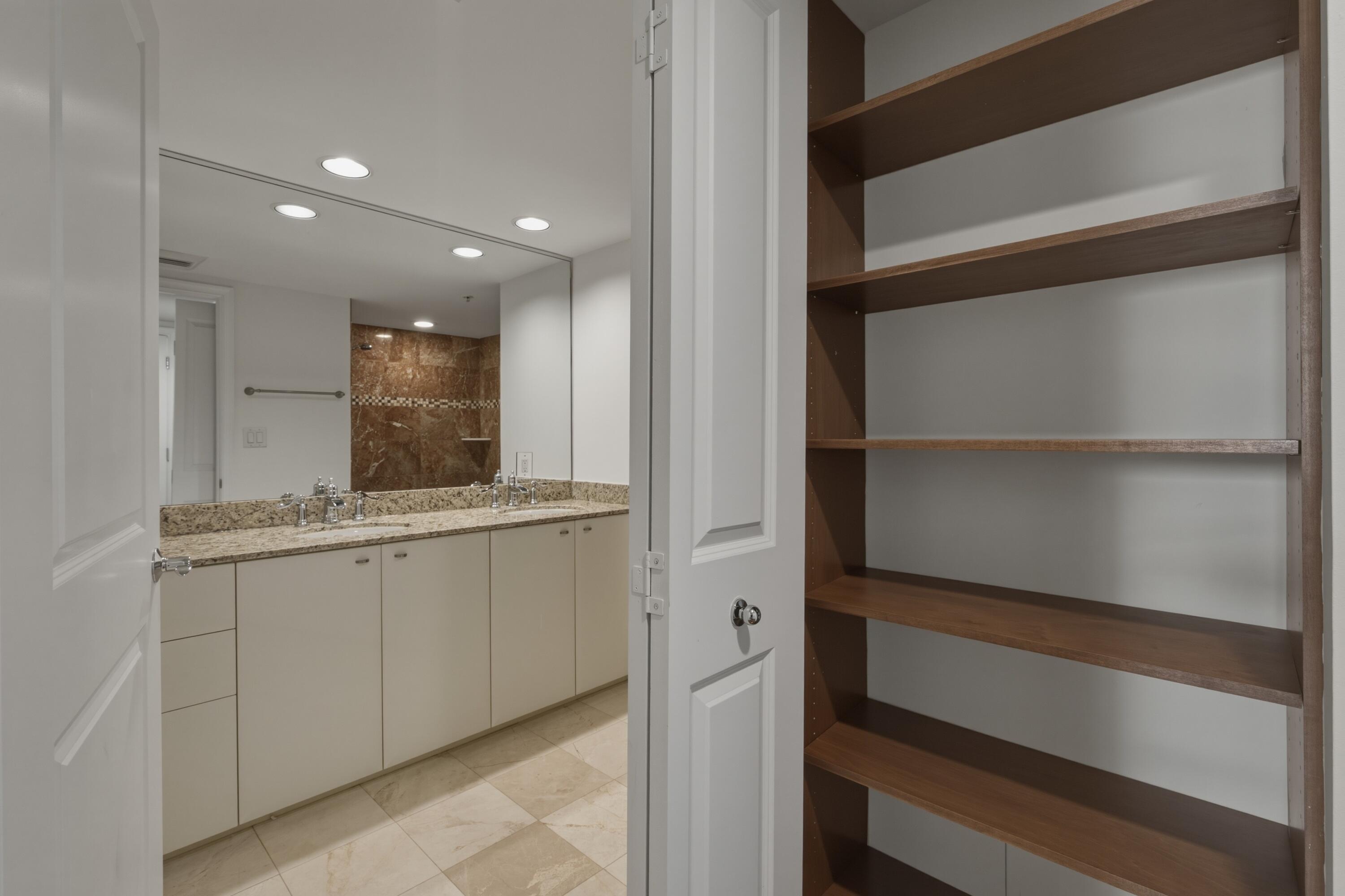 SYMPHONY SOUTH CONDO - Residential