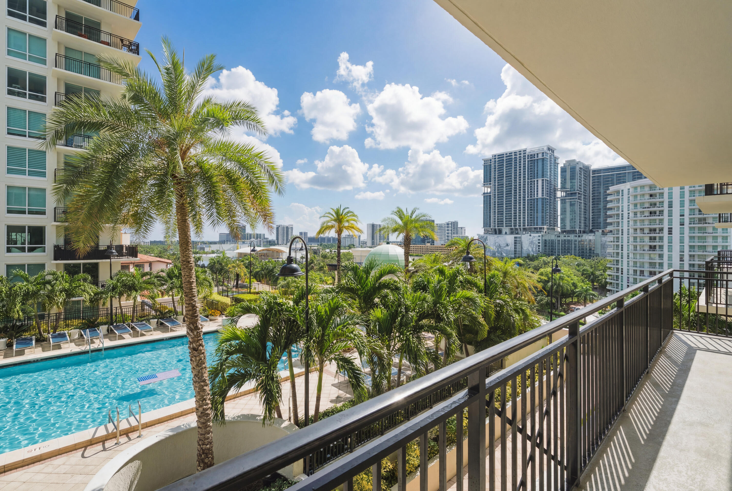 SYMPHONY SOUTH CONDO - Residential