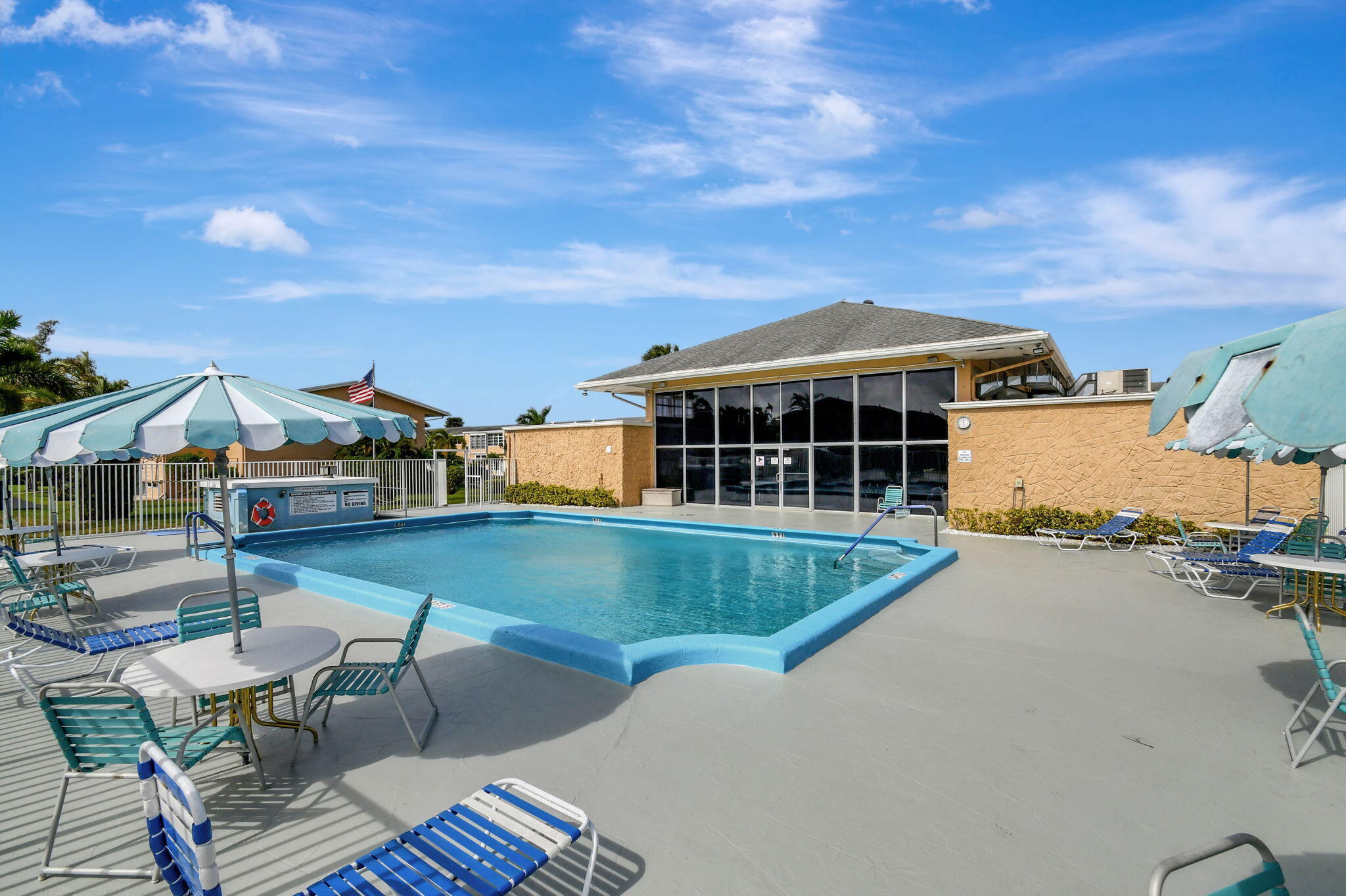VILLAGE ROYALE CONDO 2 - Residential Lease