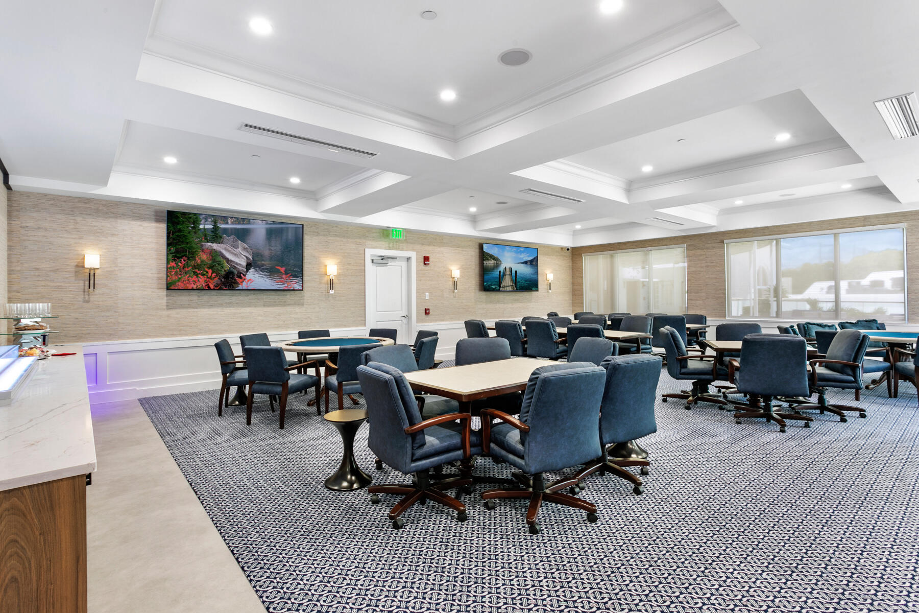 ADMIRALS COVE - Residential