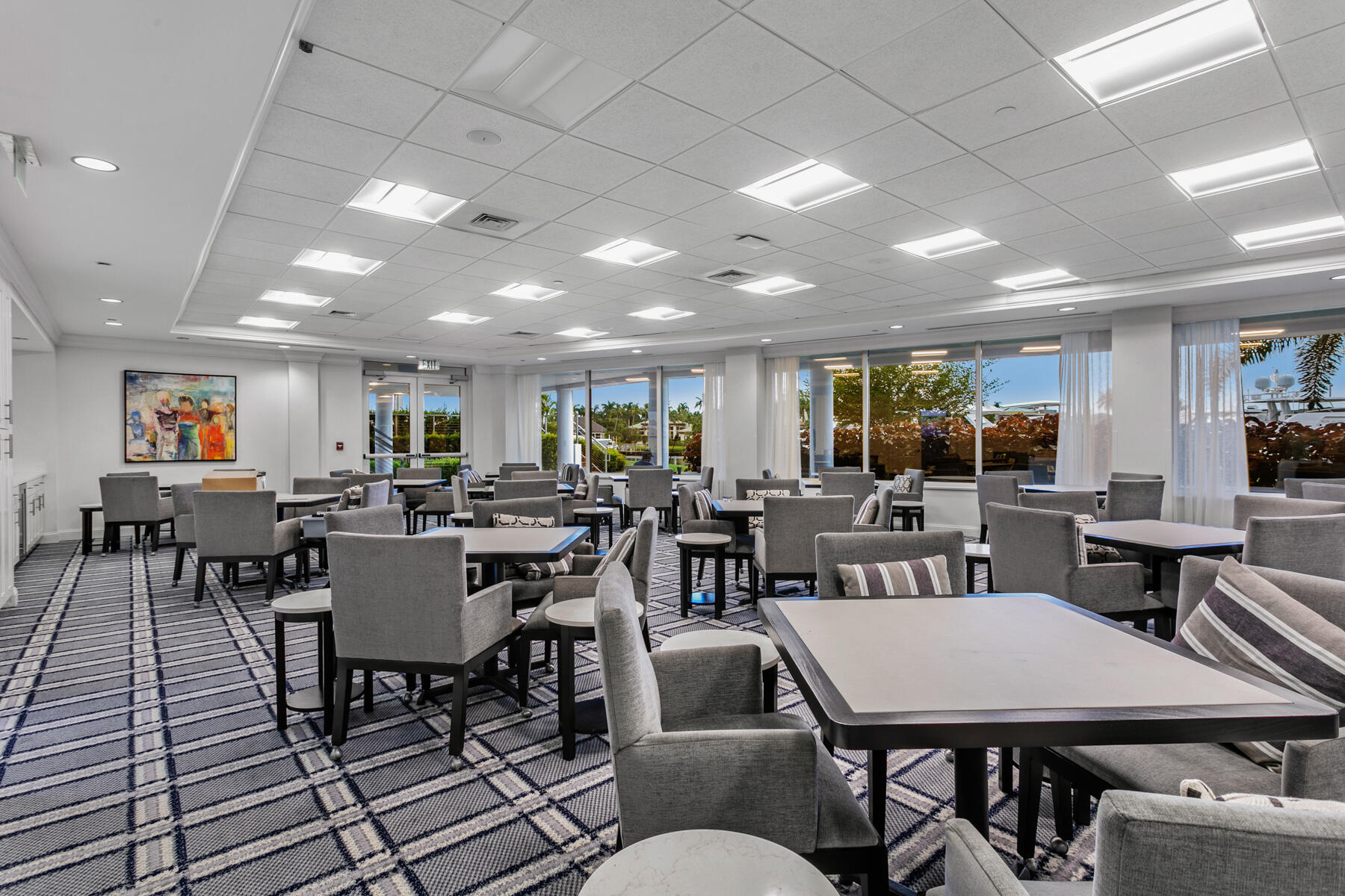 ADMIRALS COVE - Residential