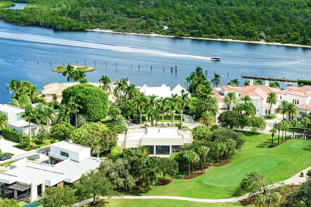 ADMIRALS COVE - Residential