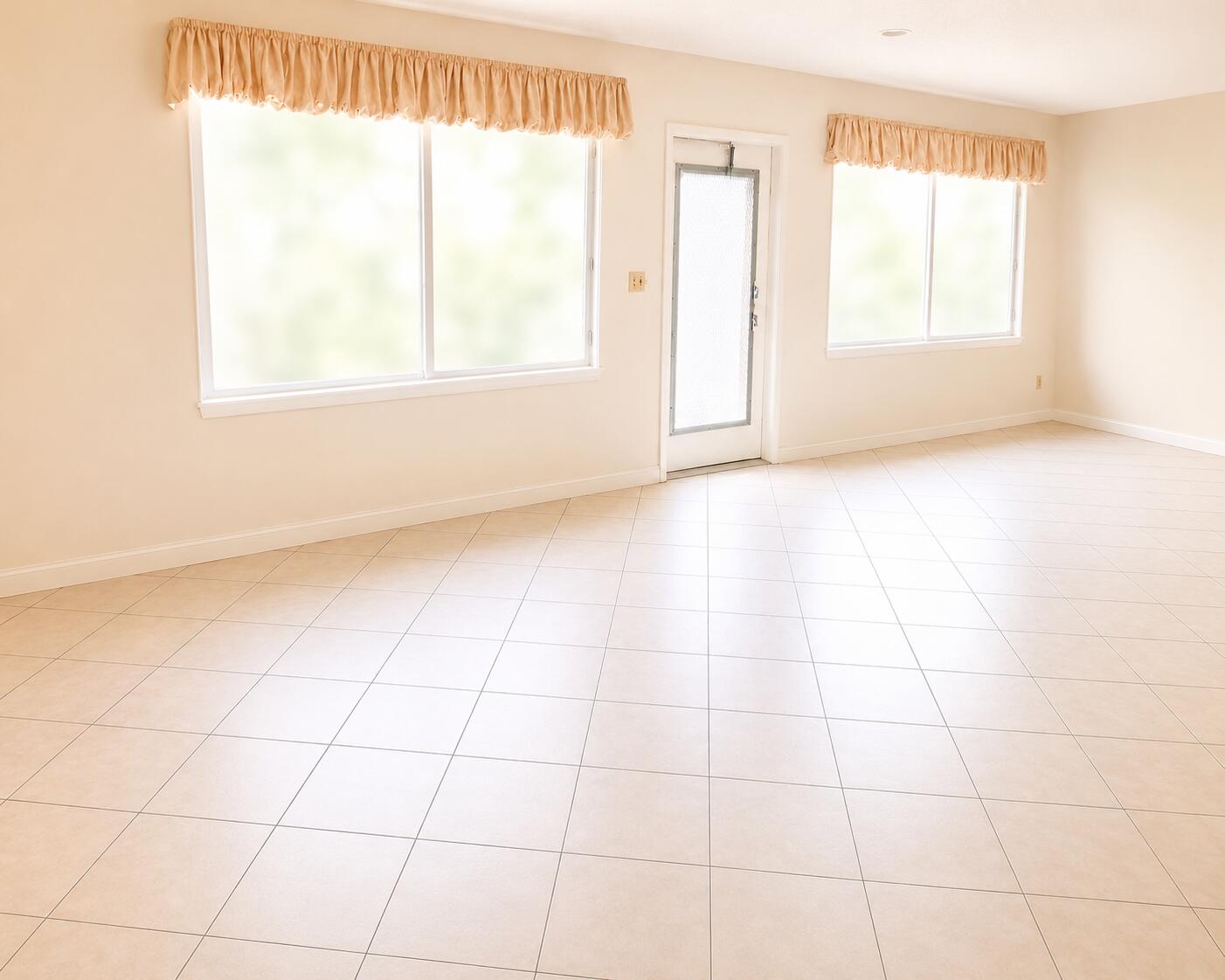 AINSLIE AT CENTURY VILLAGE CONDO - Residential