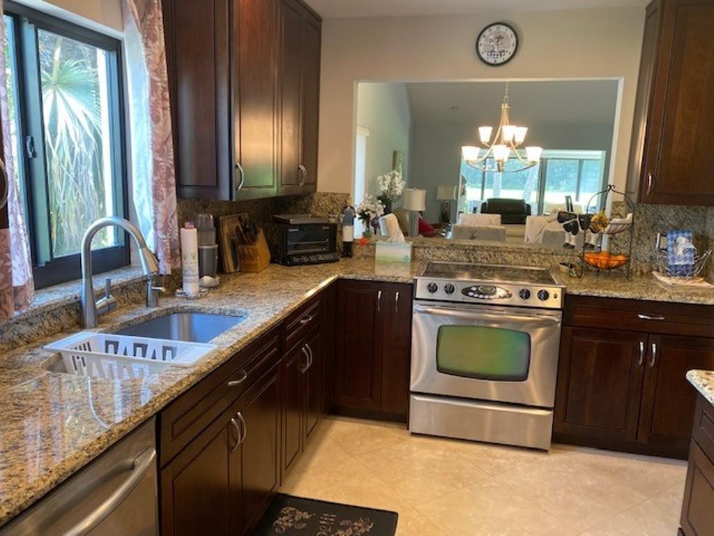 HORIZONS AF BOCA LAGO - Residential
