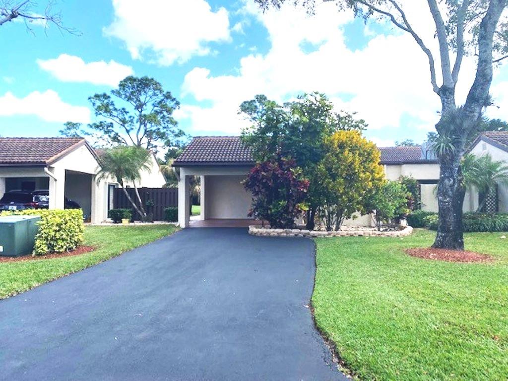HORIZONS AF BOCA LAGO - Residential