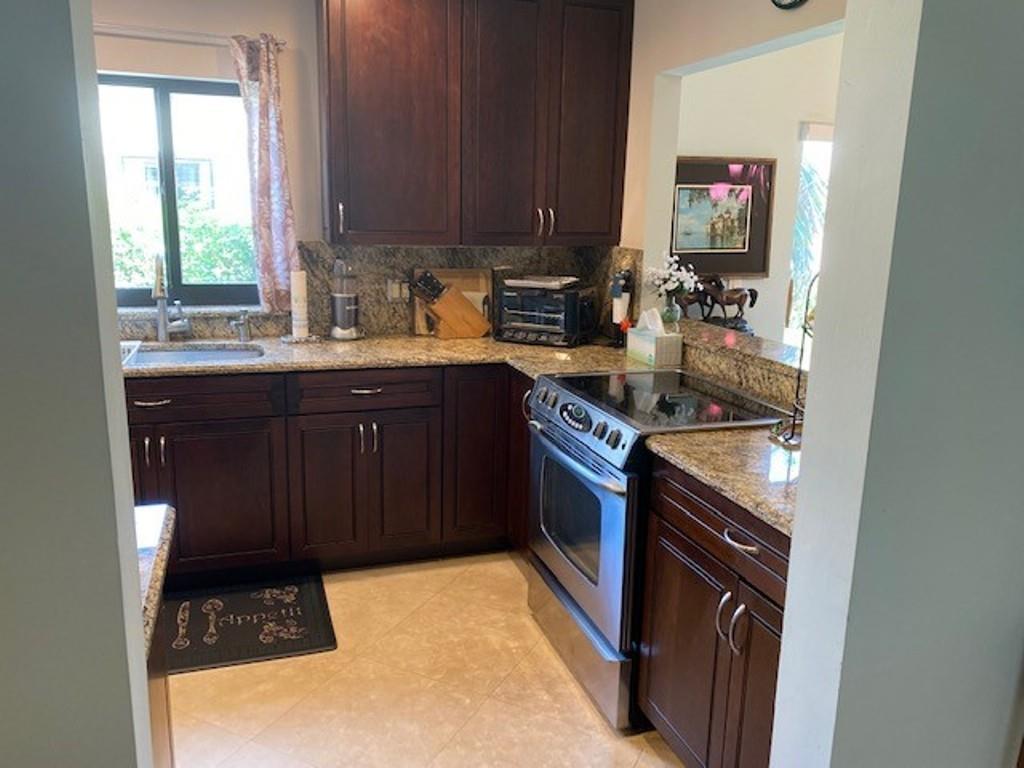 HORIZONS AF BOCA LAGO - Residential