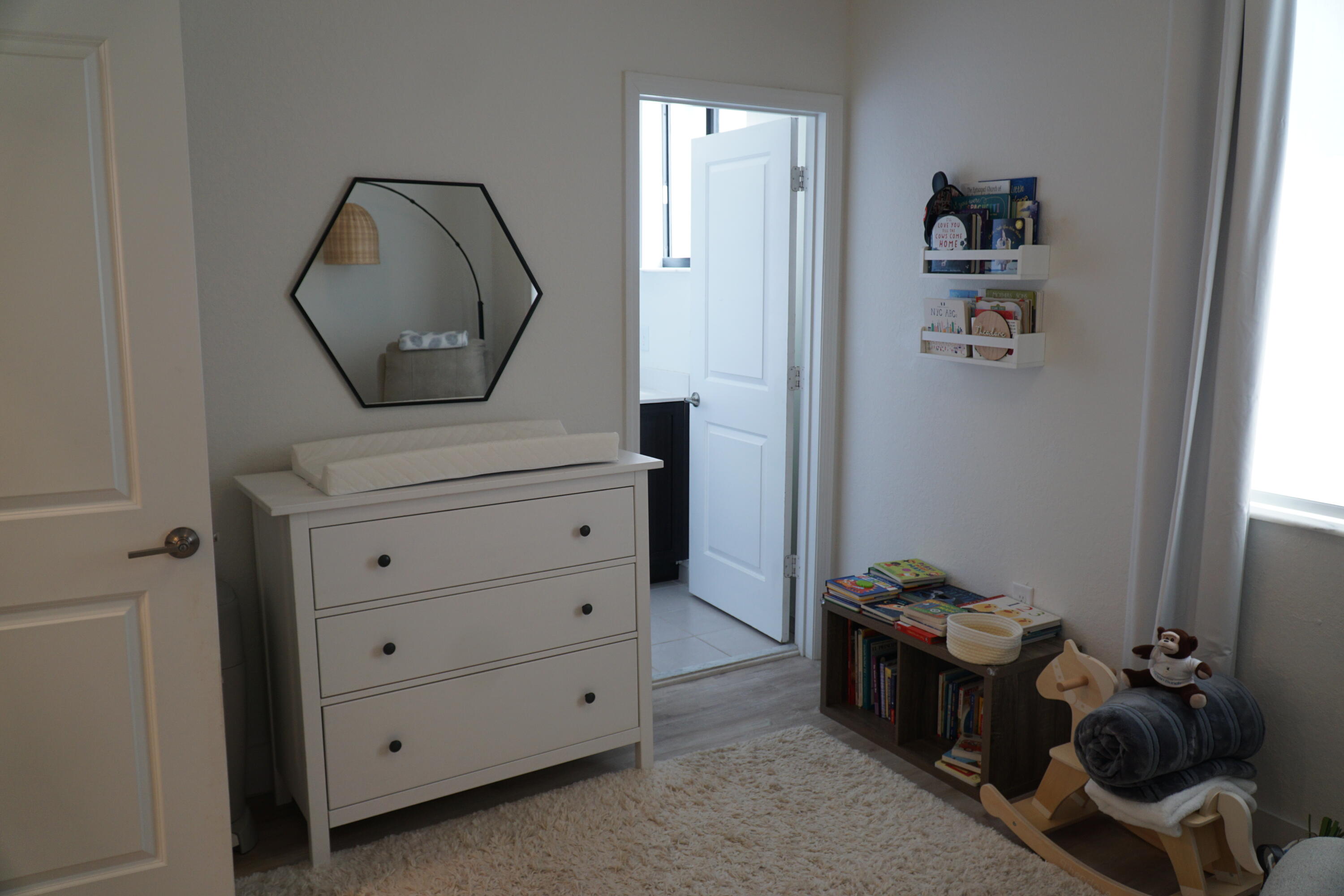 VIA VENTURA NEIGHBORHOOD 1 - Residential Lease