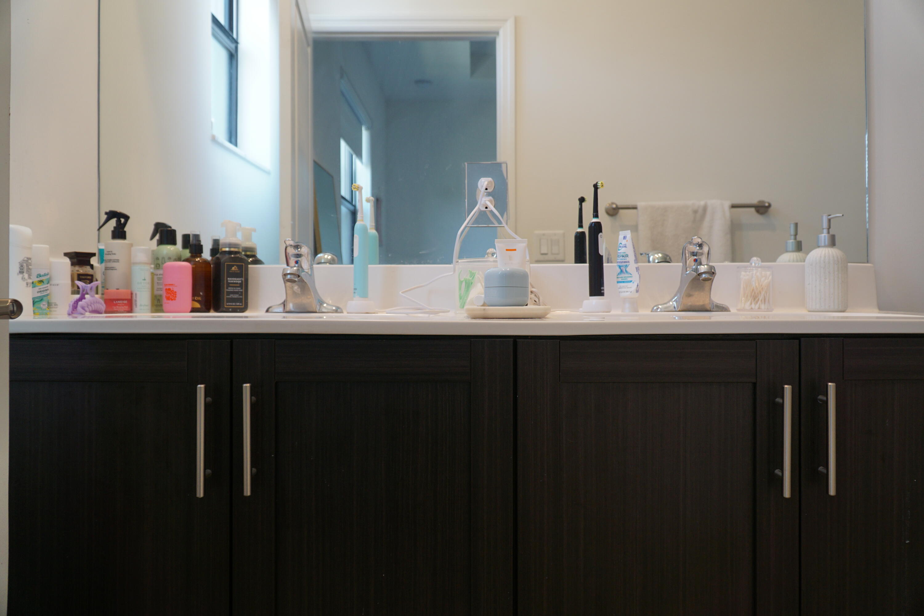 VIA VENTURA NEIGHBORHOOD 1 - Residential Lease