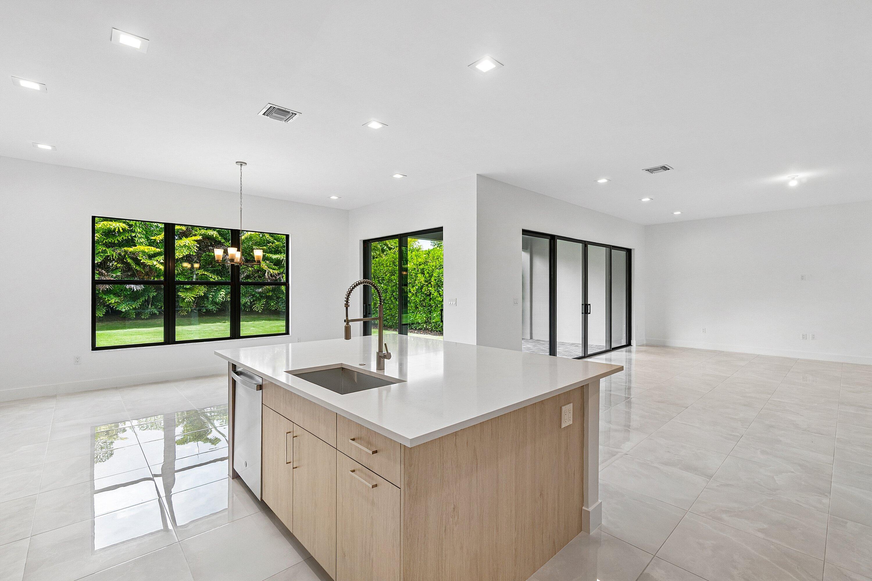 Lotus Edge - Residential