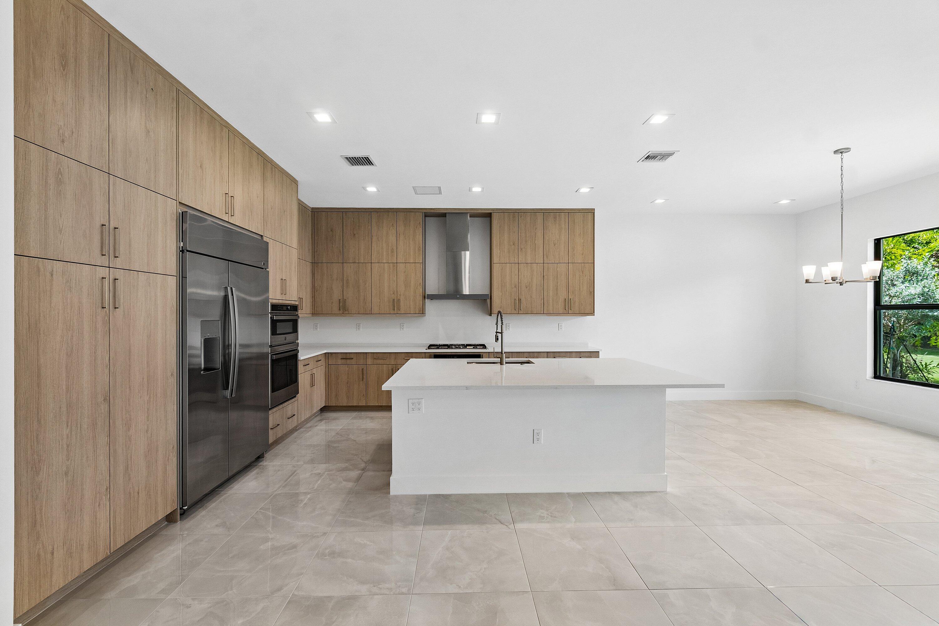 Lotus Edge - Residential
