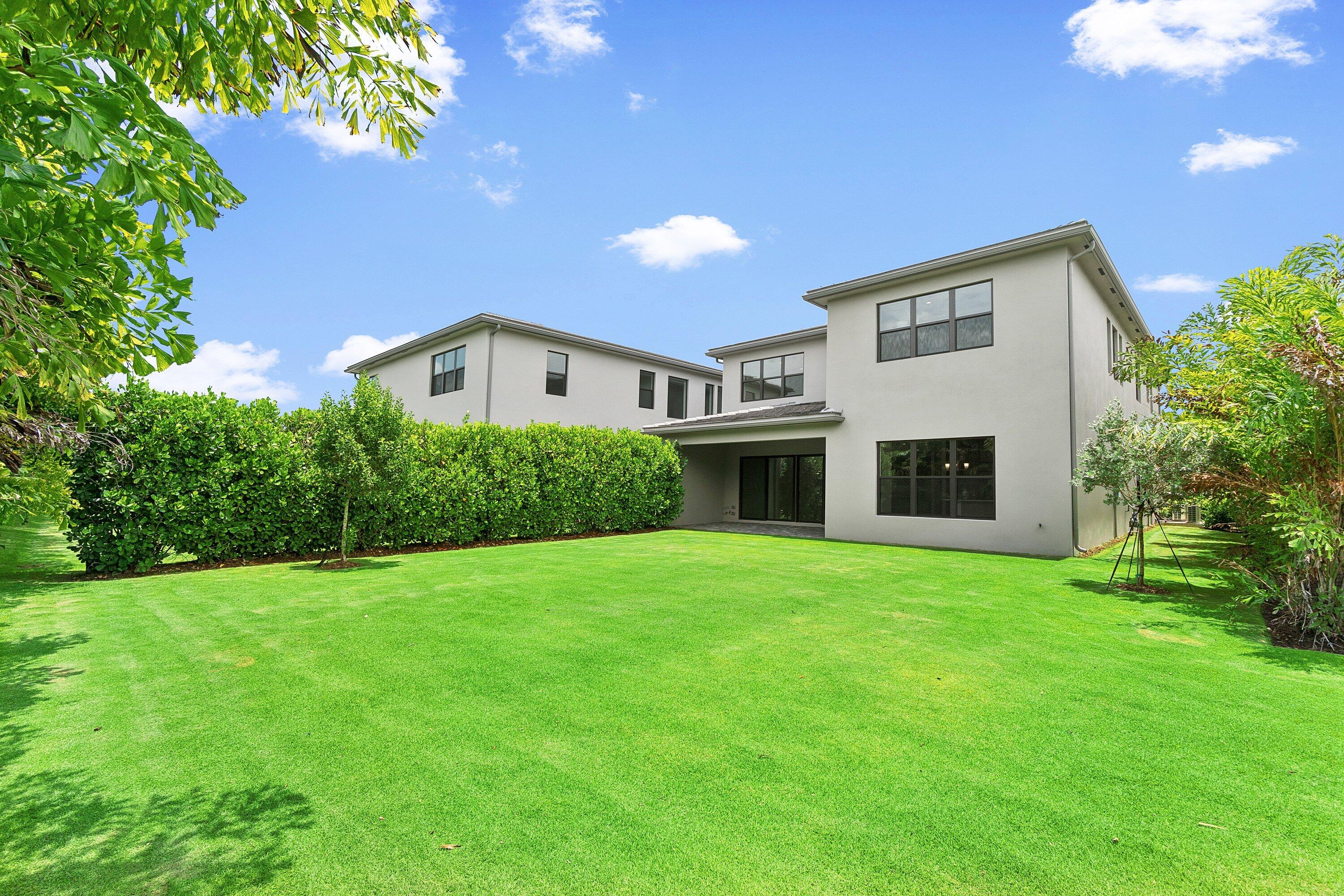 Lotus Edge - Residential