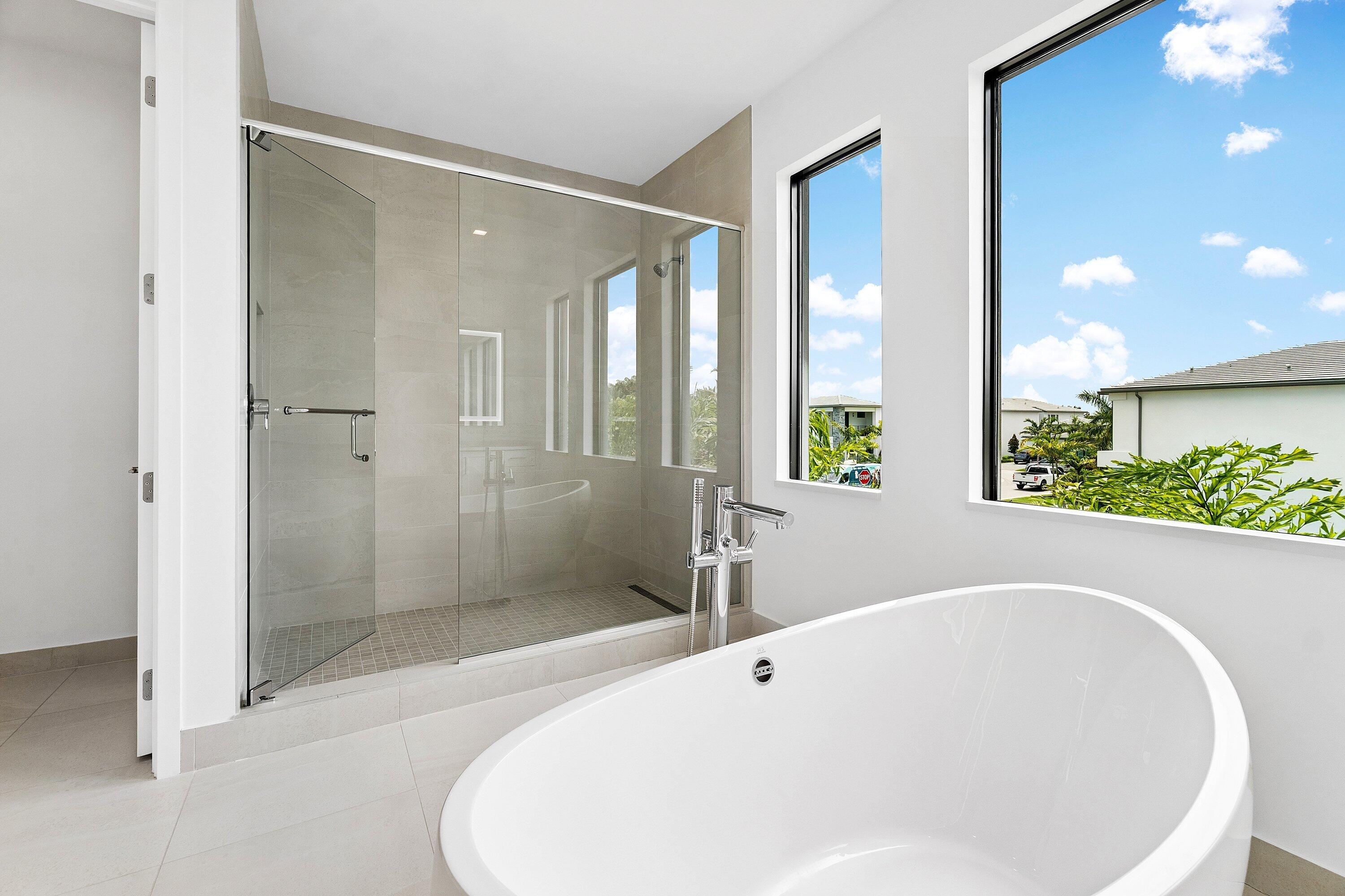 Lotus Edge - Residential