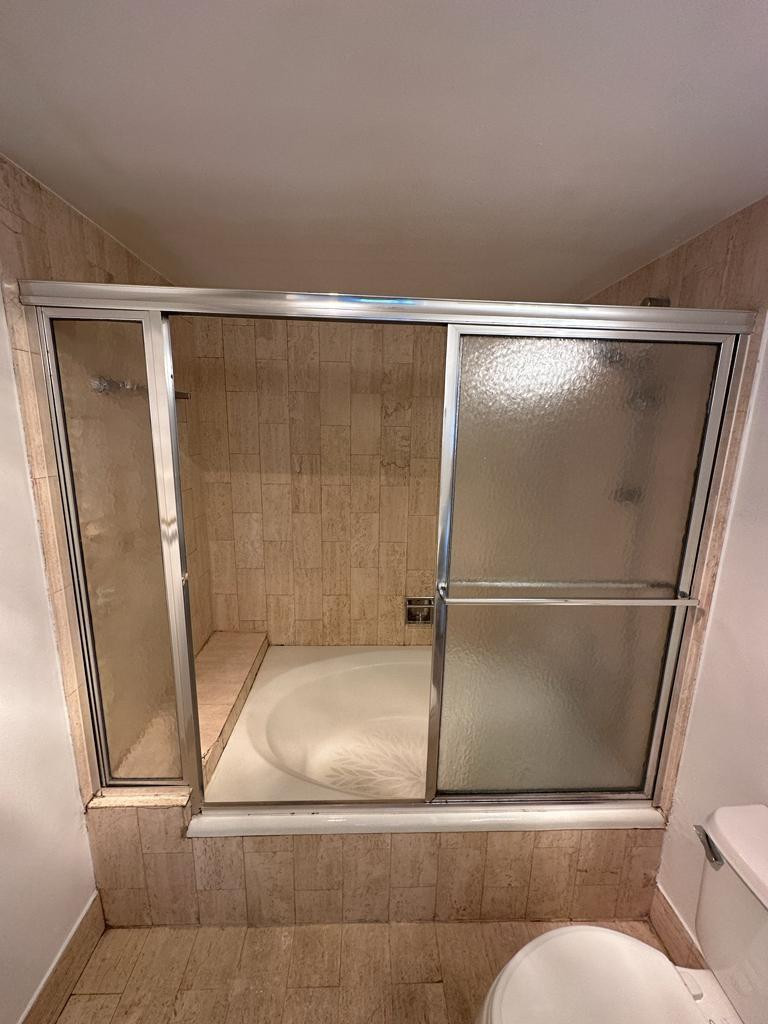 HAMPTON BEACH CLUB CONDO - Residential Lease