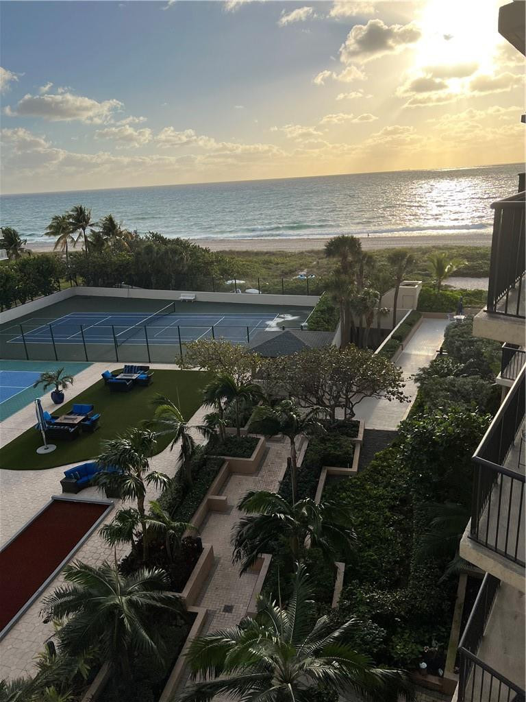 HAMPTON BEACH CLUB CONDO - Residential Lease