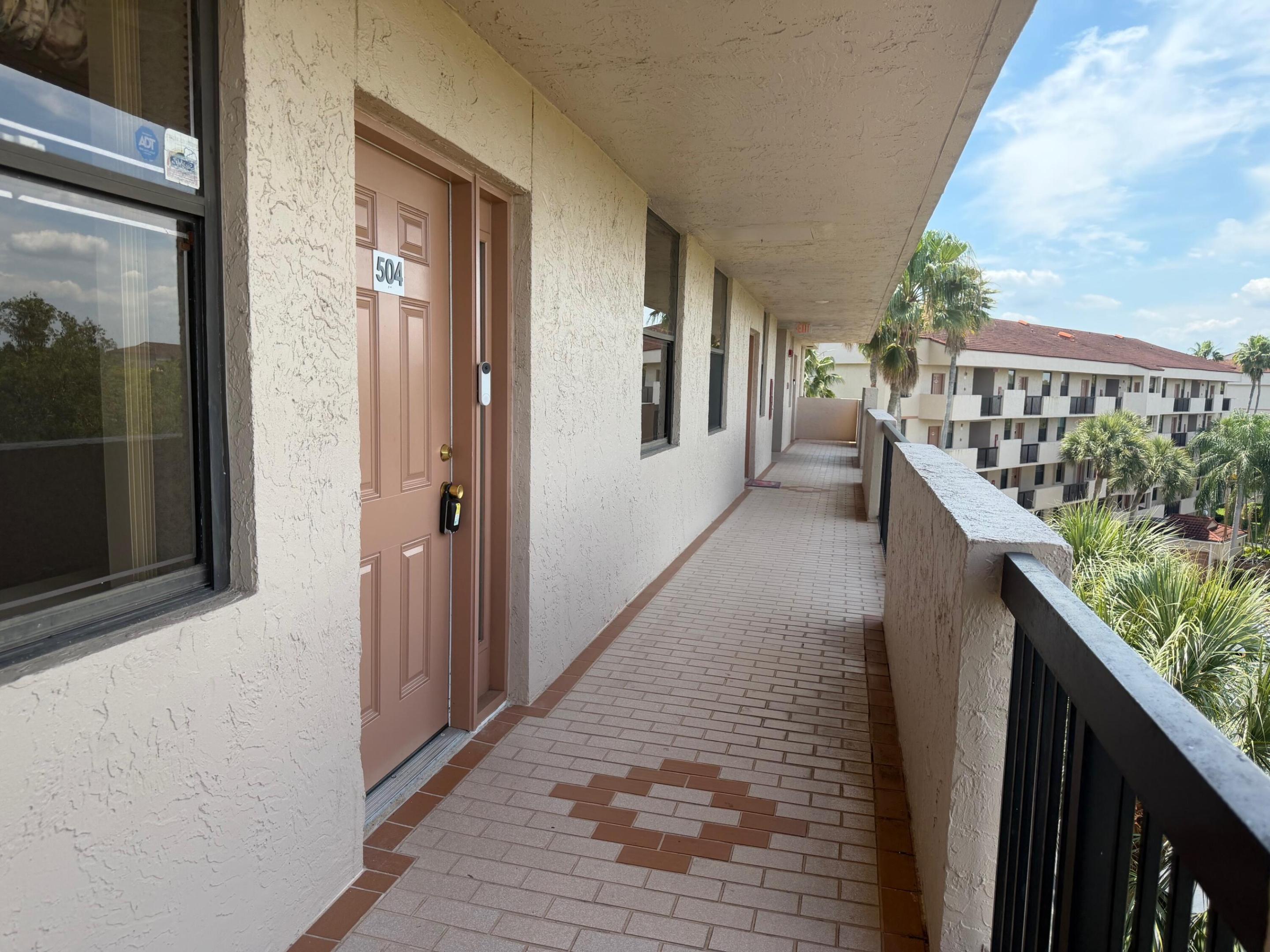 APPLEWOOD VILLAGE II-D CONDO - Residential