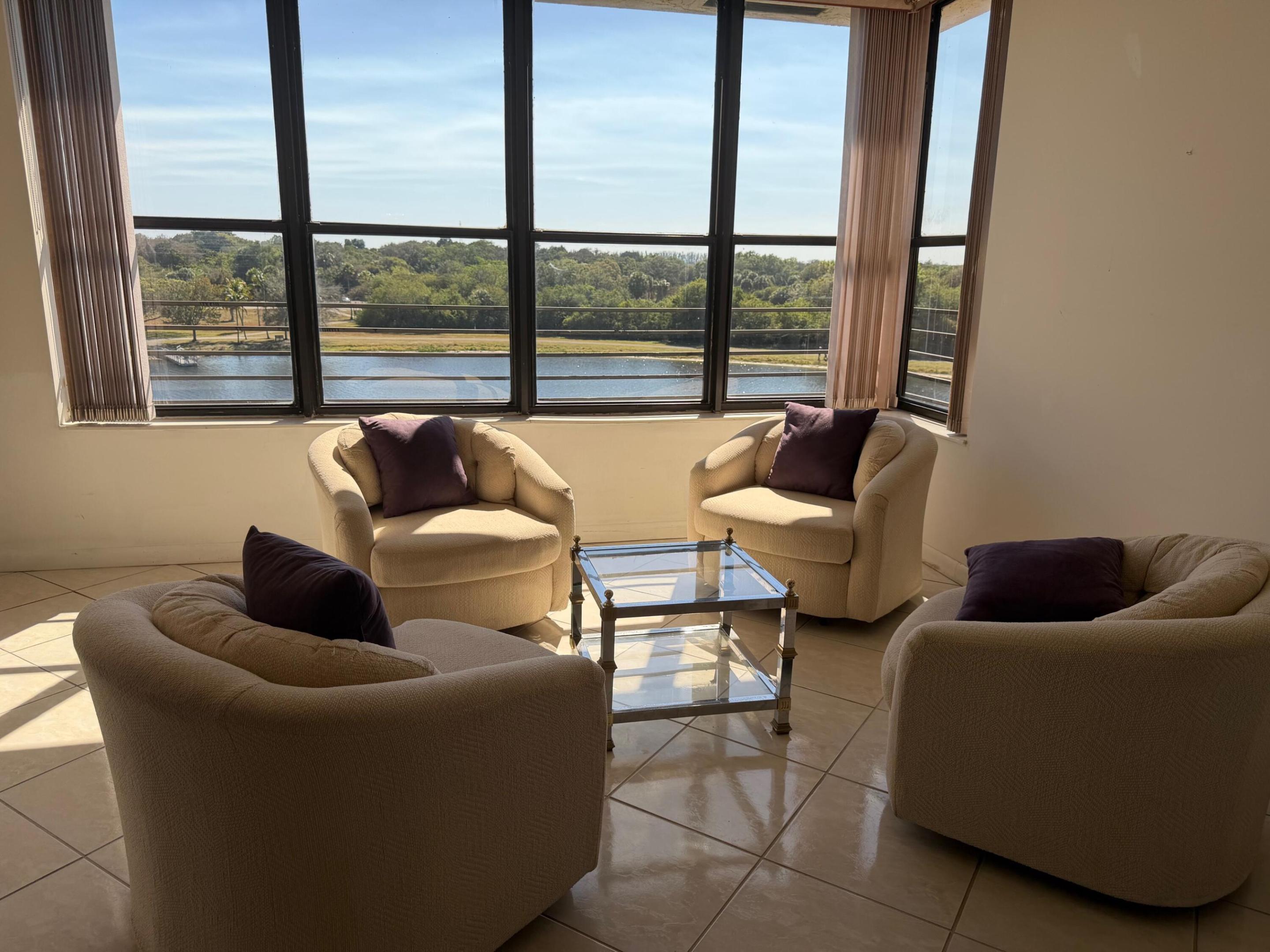 APPLEWOOD VILLAGE II-D CONDO - Residential