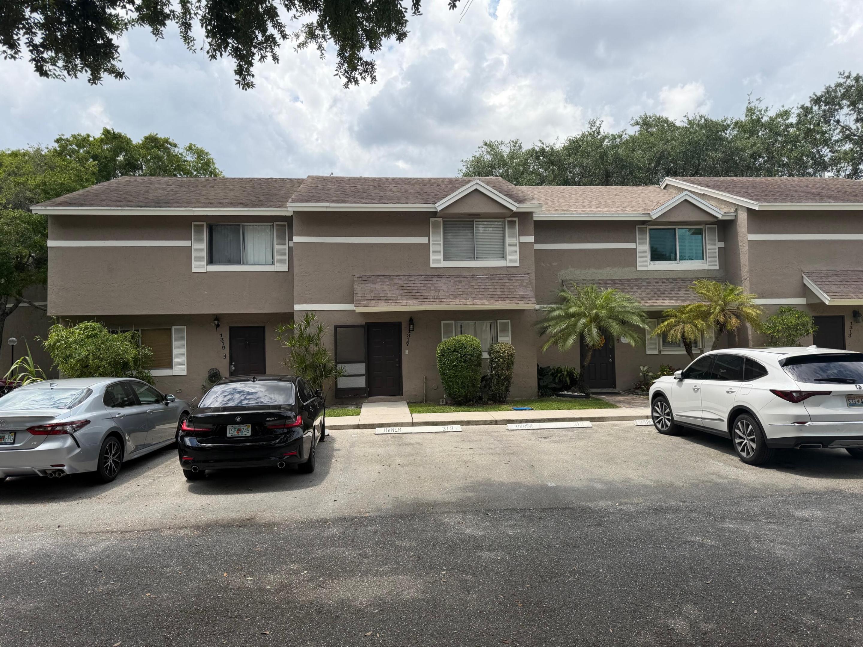 Great value! Townhouse in Hamptons of North Lauderdale. Townhouse is priced based on existing condition. Community pool plus an ideal location near shopping, dining, and major highways. Leasing permitted after one year of ownership. Buyer must conduct its own inspections BEFORE submitting an offer. OFFER REQUIREMENTS: (1) Cash Only, (2) AS-IS Contract, (3) Minimum $7,500 EMD, (4) Seller selects title and Buyer to pay $695 settlement fee at closing, (5) No assignment, (6) Zero (0) inspection days, (7) Closing must be 60 days (8) Contract must state: ''Any personal property left behind shall become the responsibility of the Buyer to remove."