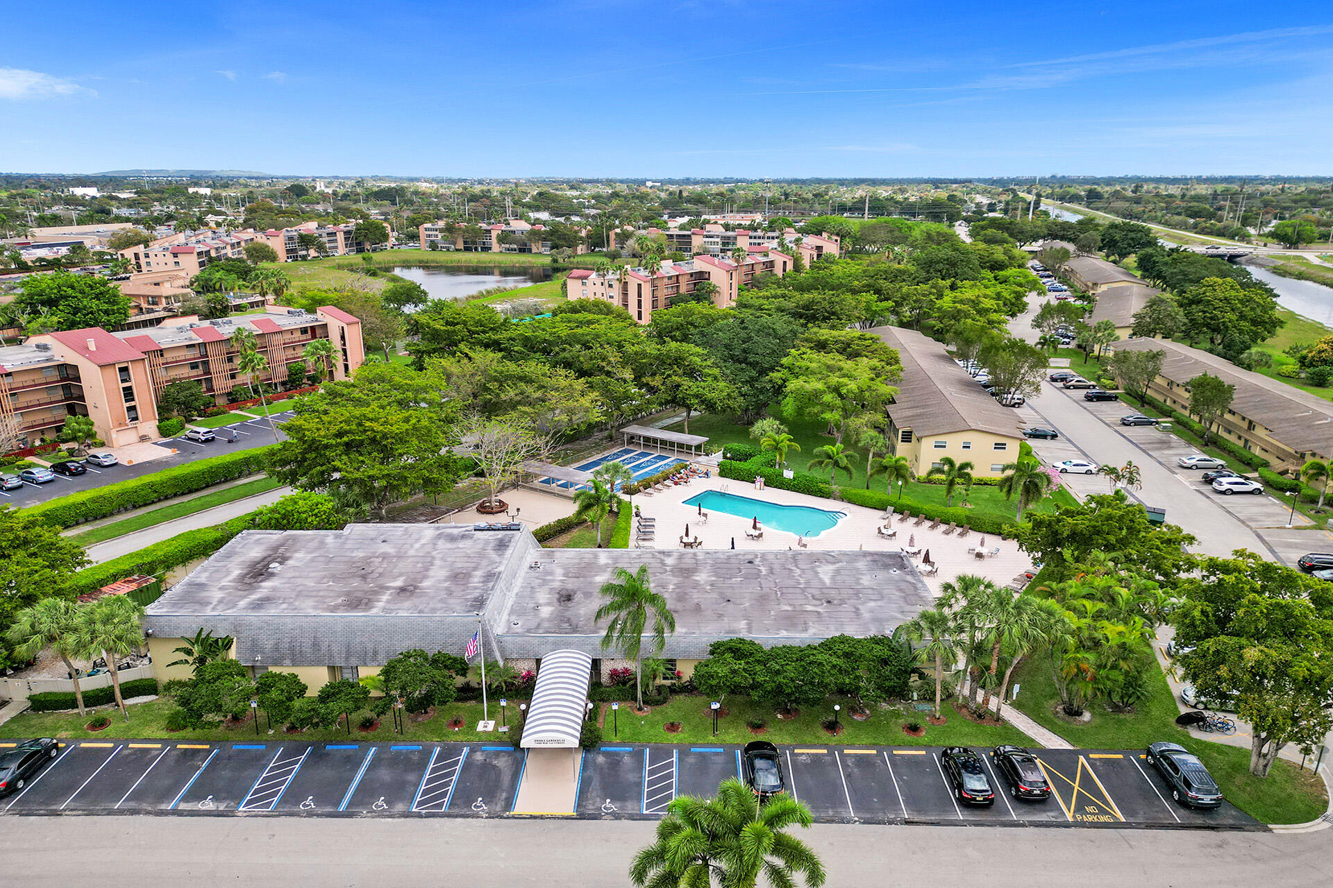ORIOLE GARDENS THREE 79 CONDO - Residential