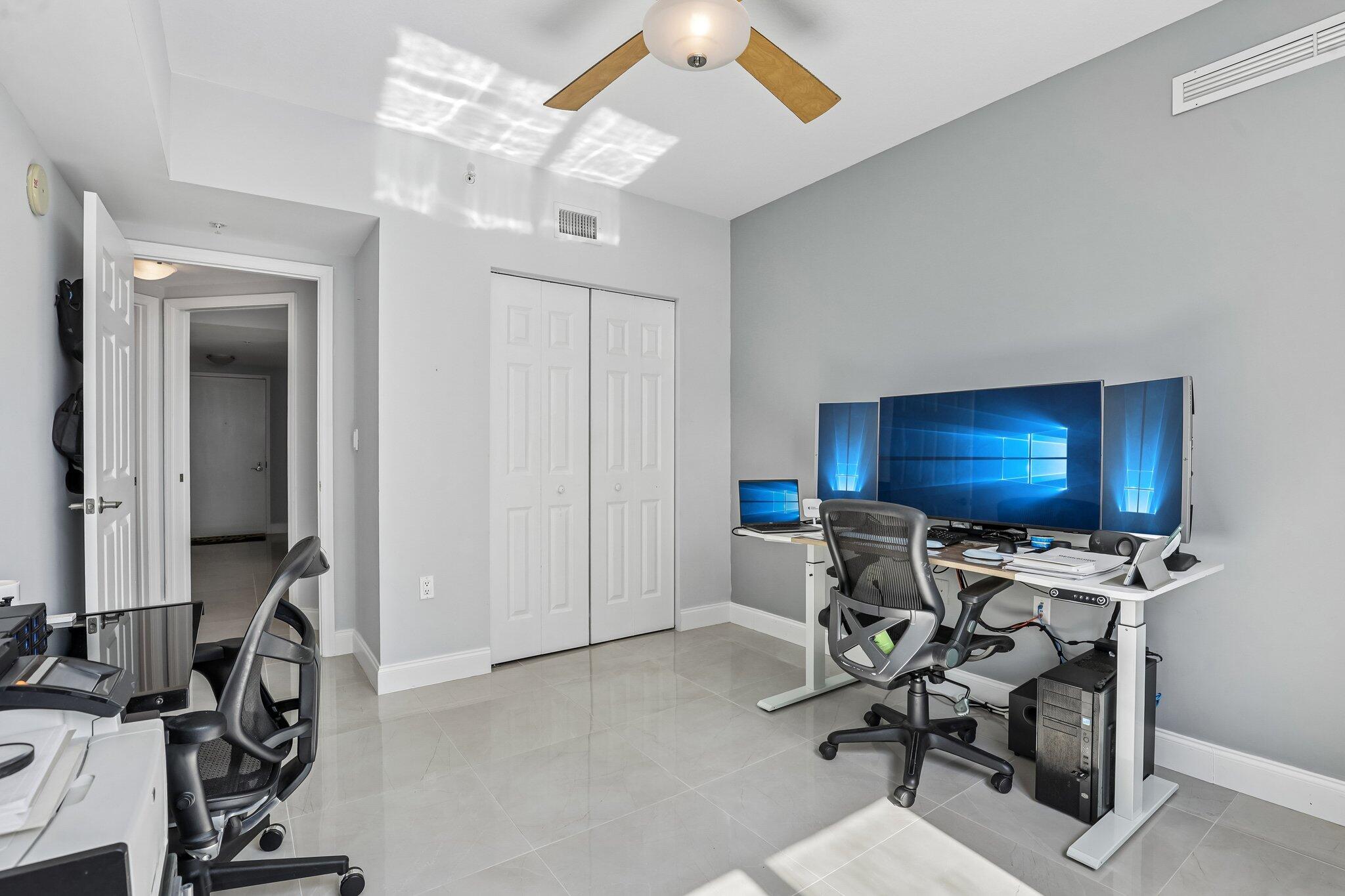 DUO CONDOMINIUM EAST - Residential