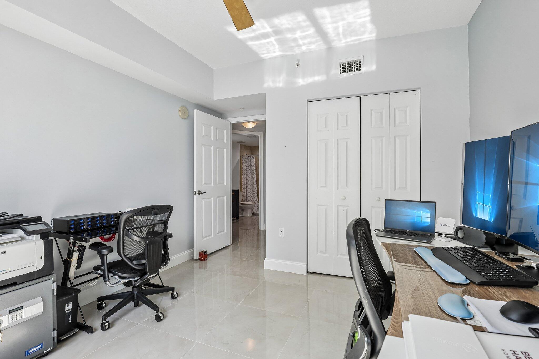 DUO CONDOMINIUM EAST - Residential