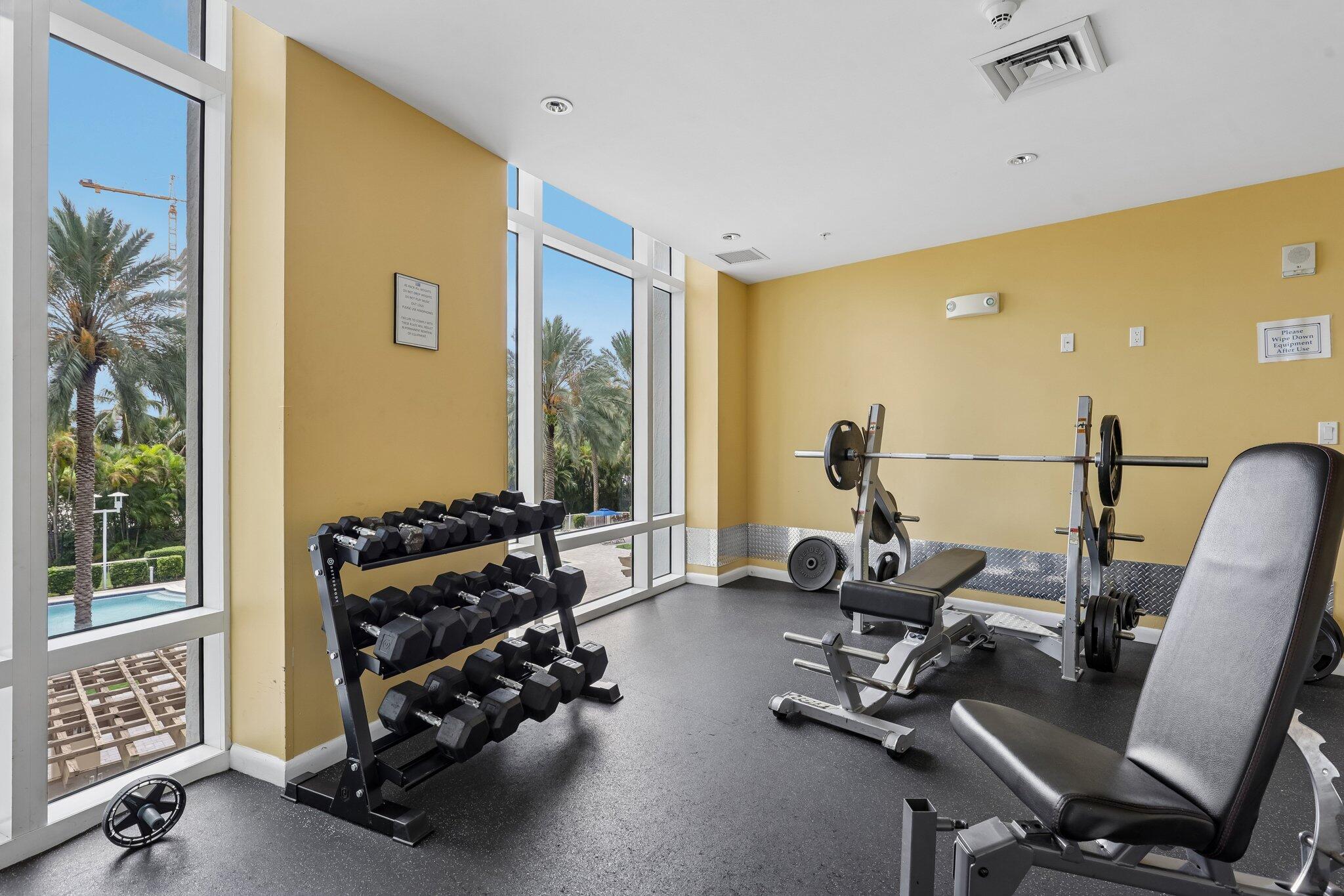 DUO CONDOMINIUM EAST - Residential