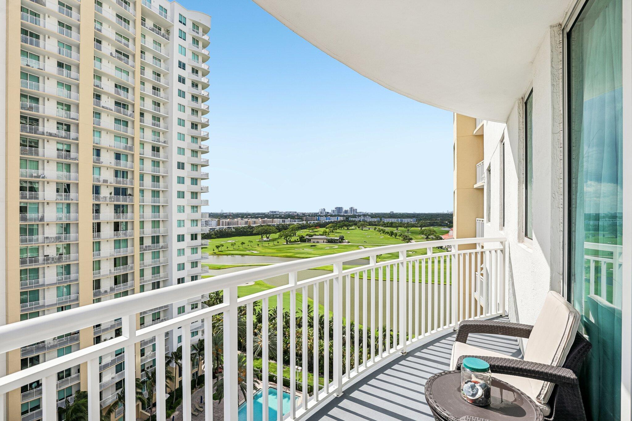 DUO CONDOMINIUM EAST - Residential
