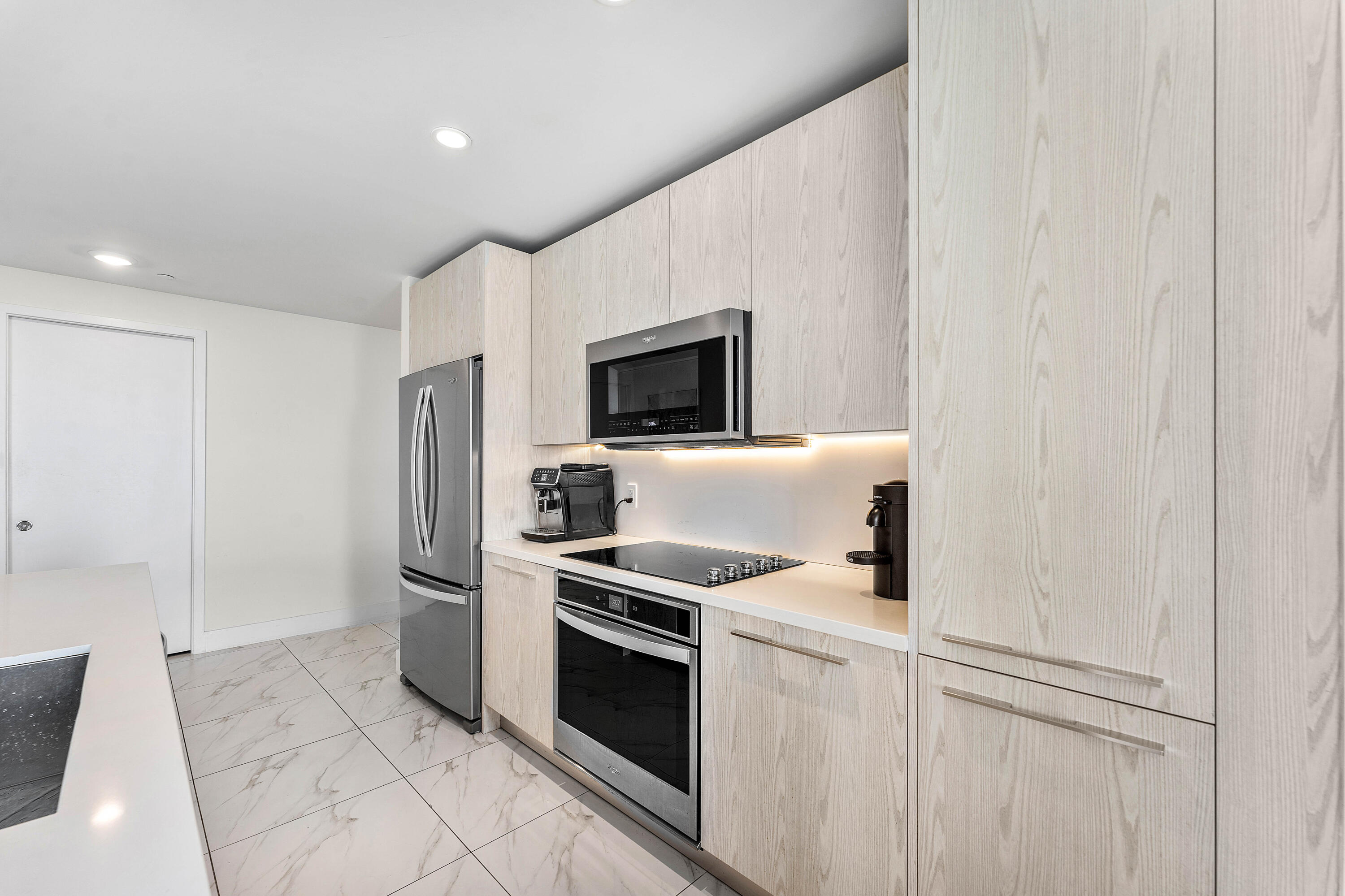 METROPICA NORTH TOWER ONE - Residential