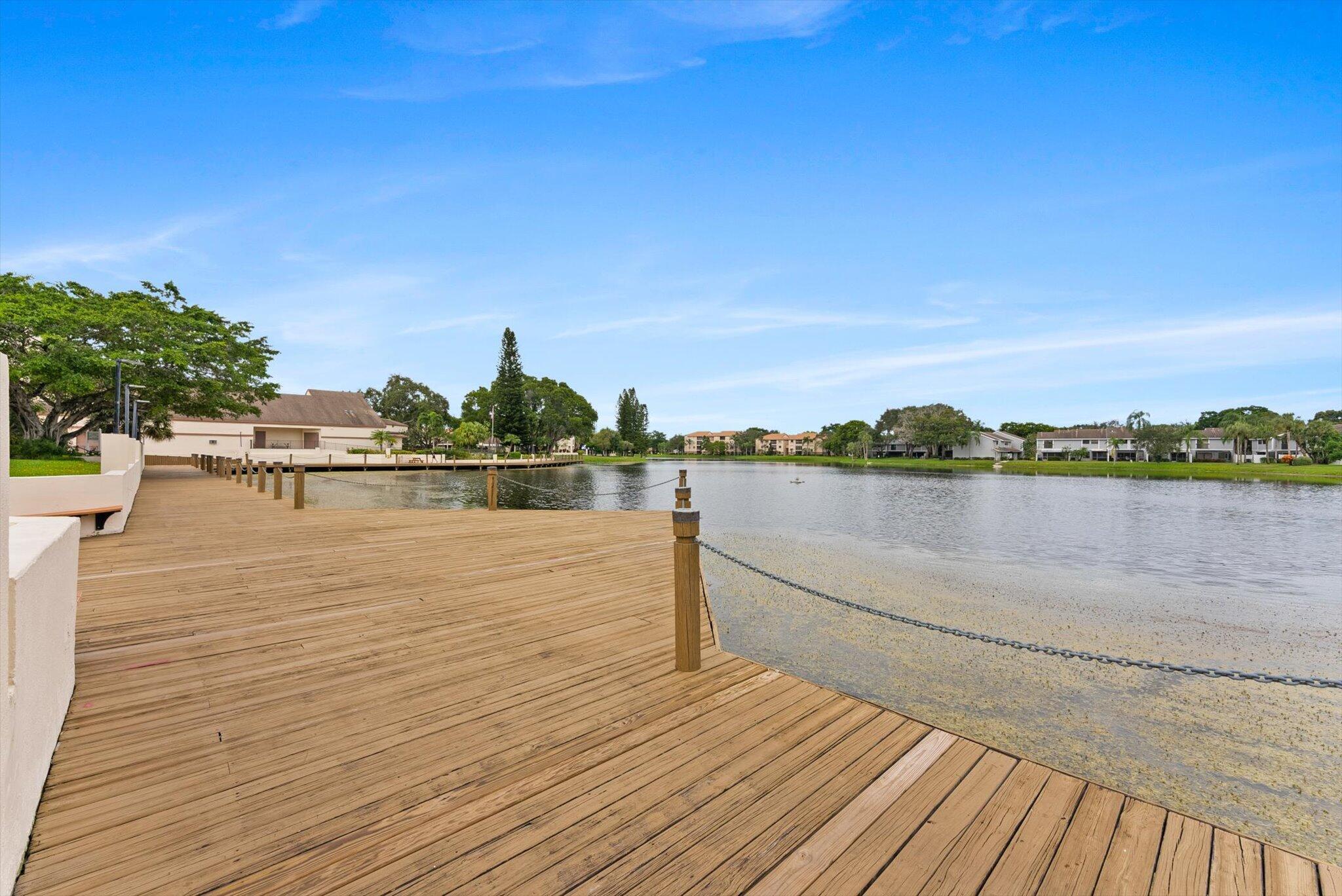 APPLEWOOD VILLAGE IV-D CONDO - Residential