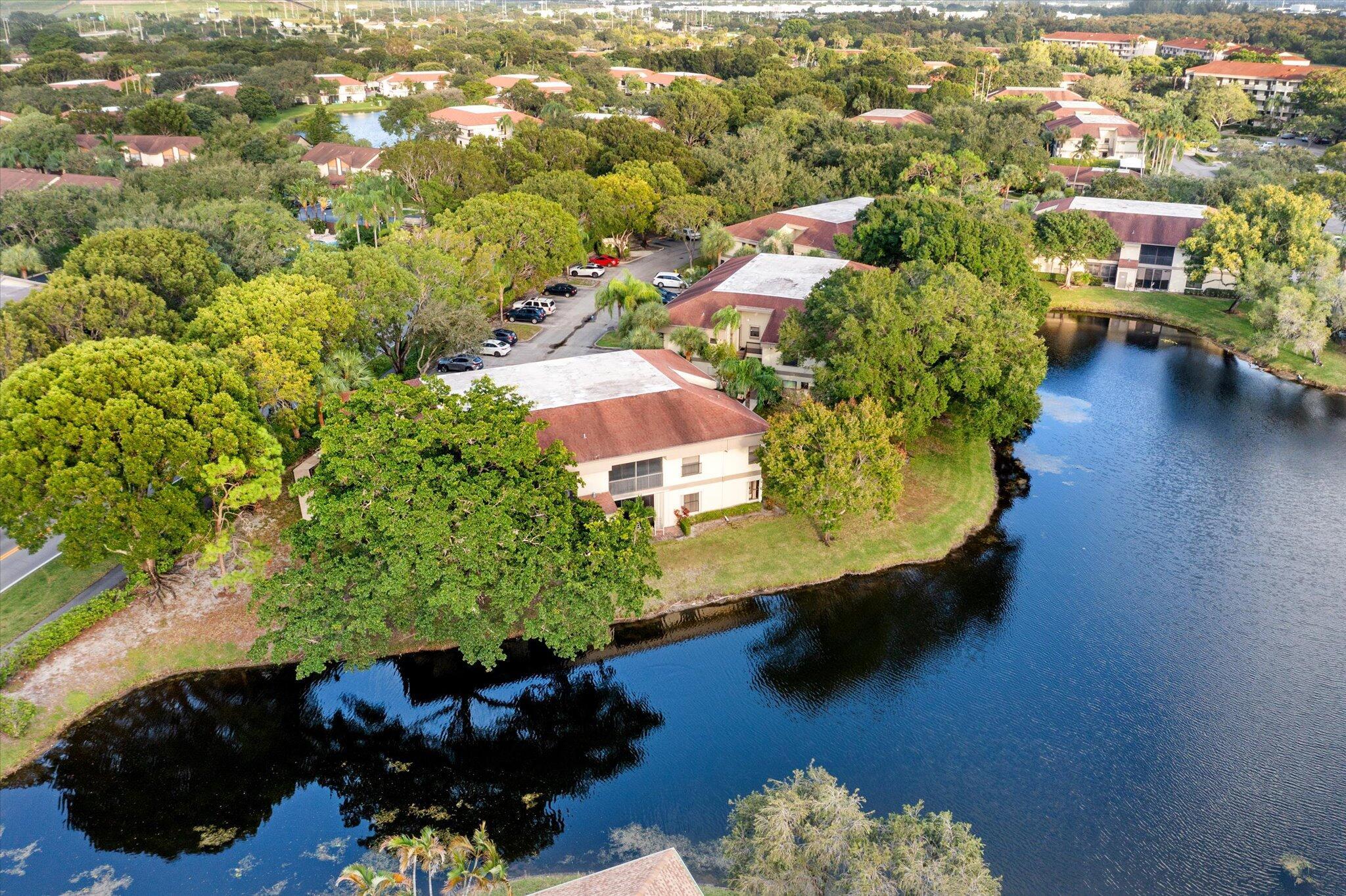 APPLEWOOD VILLAGE IV-D CONDO - Residential