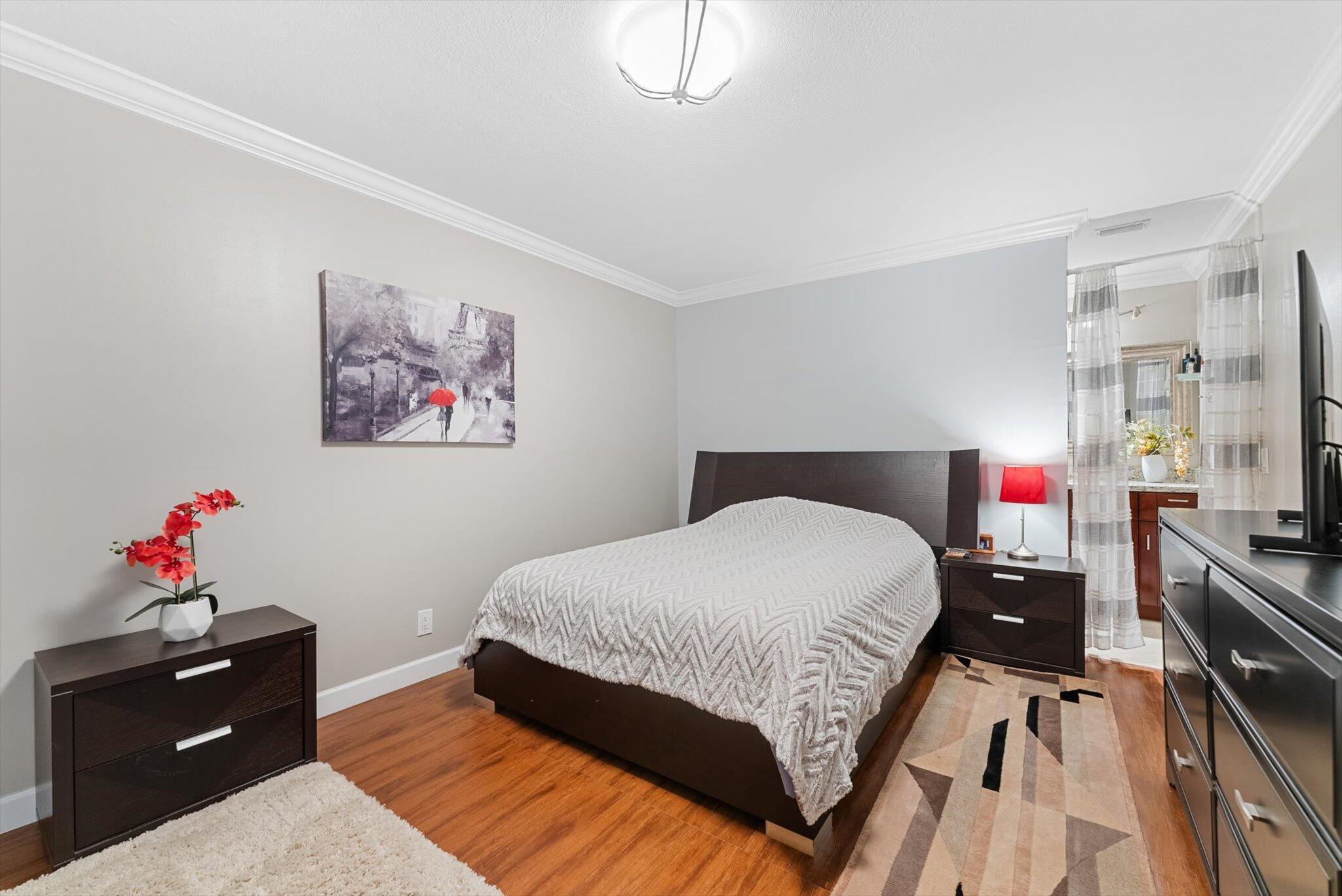 APPLEWOOD VILLAGE IV-D CONDO - Residential