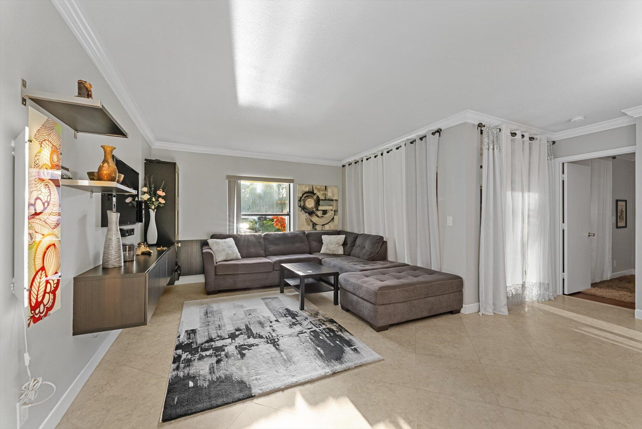 APPLEWOOD VILLAGE IV-D CONDO - Residential