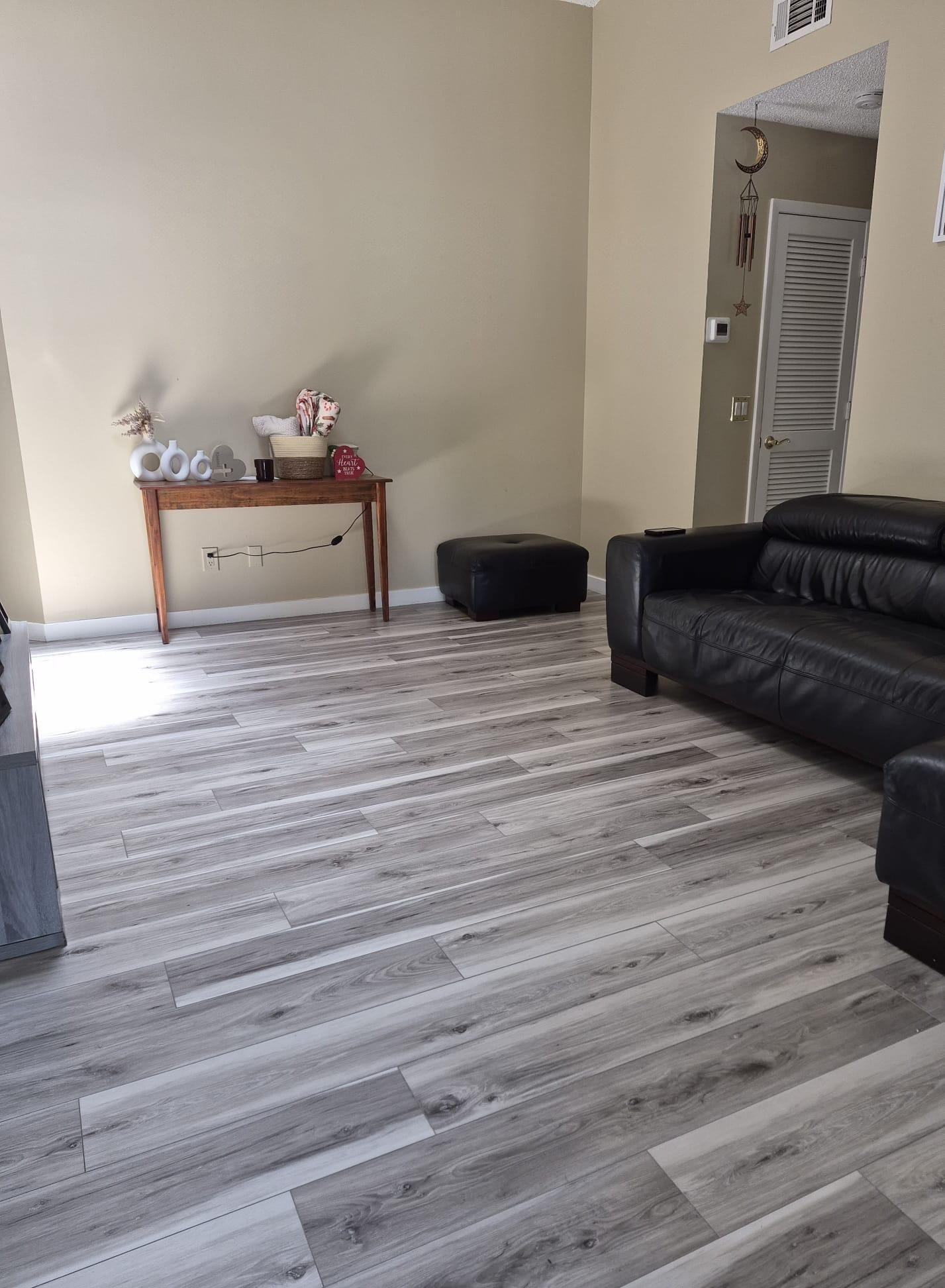 TWIN LAKES SOUTH & TOWN VILLAS CONDO - Residential