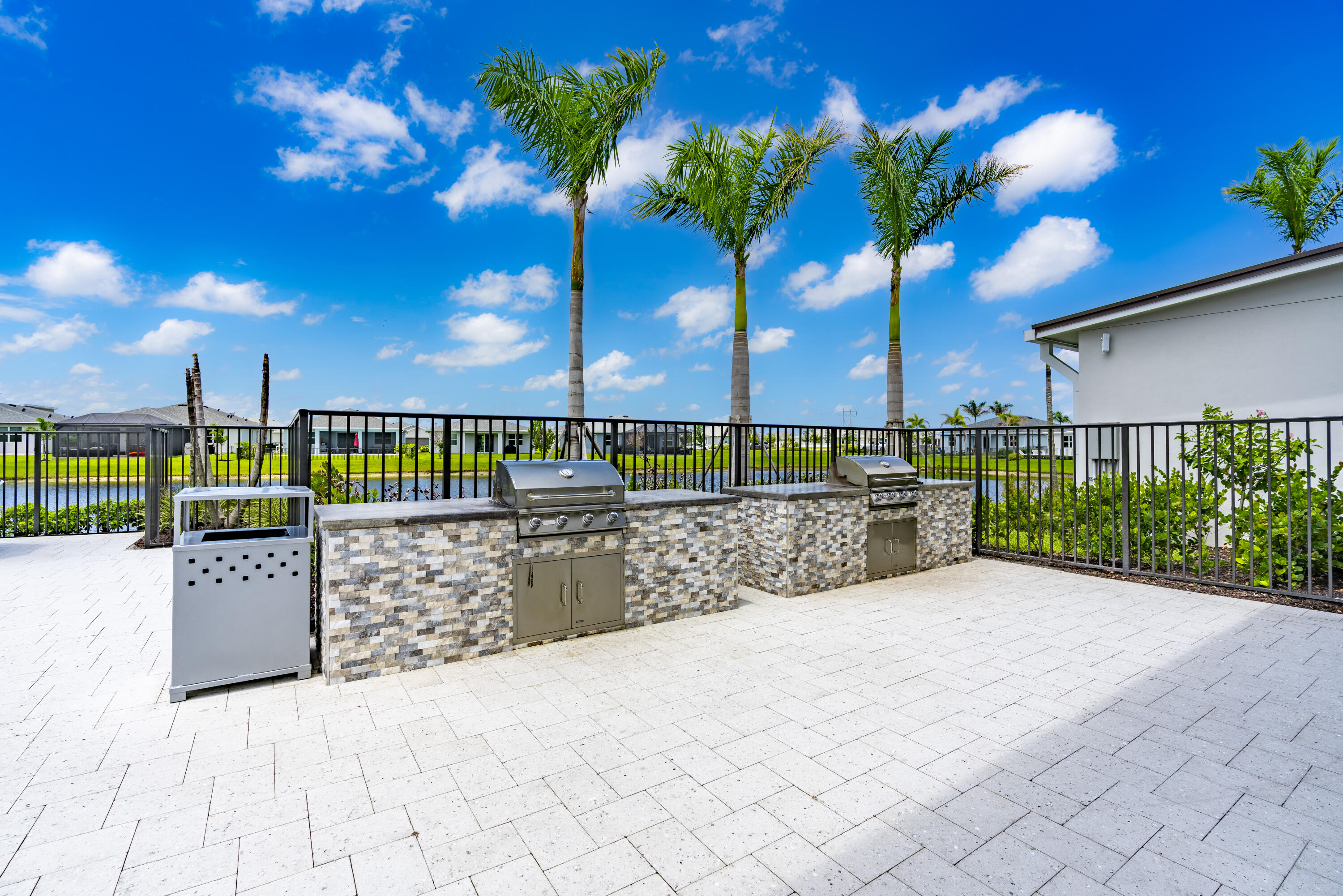 CADENCE PHASE II - Residential