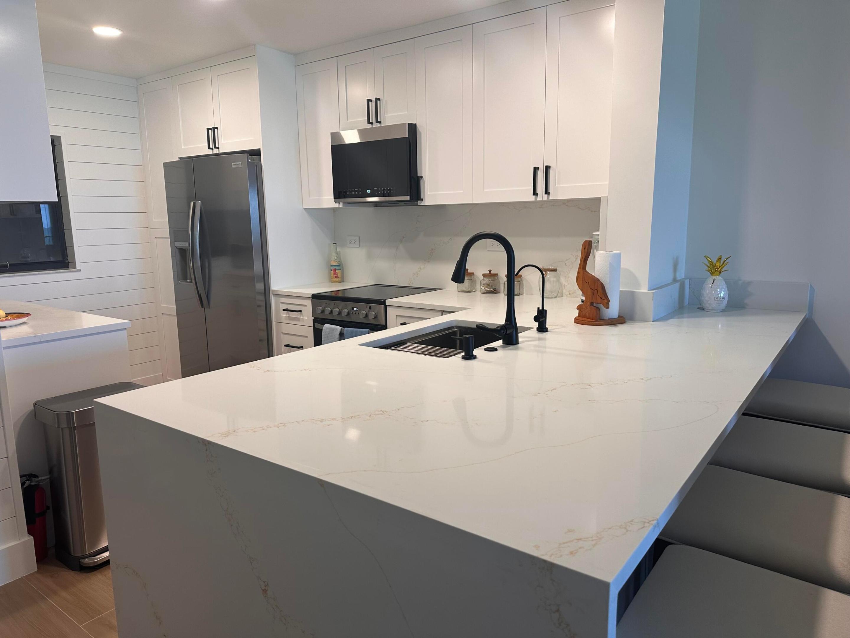 SAND DOLLAR VILLAS CONDOMINIUM B - Residential Lease