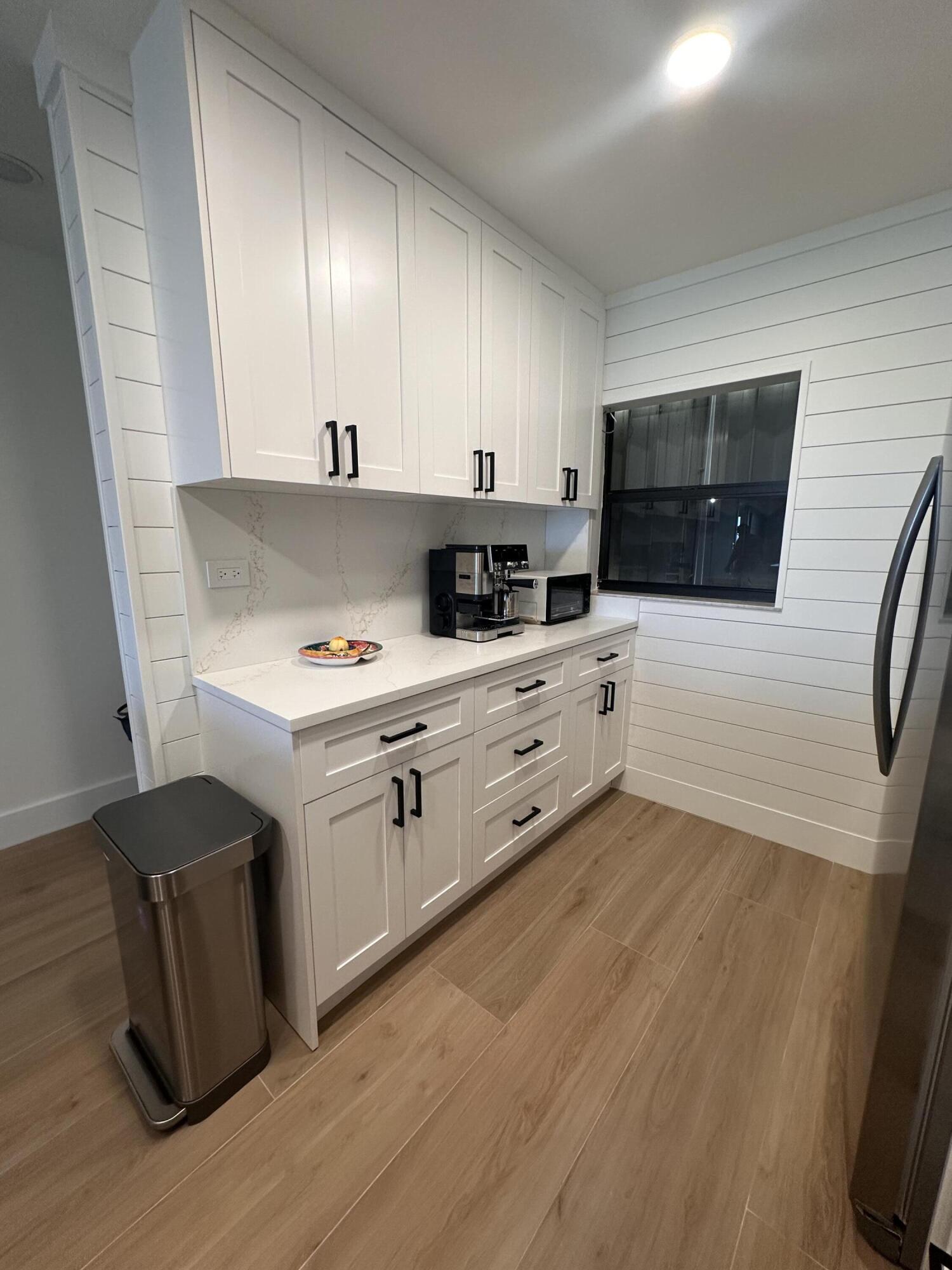 SAND DOLLAR VILLAS CONDOMINIUM B - Residential Lease