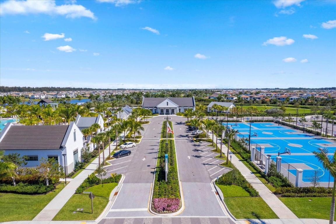 GROVES OF WESTLAKE - Residential