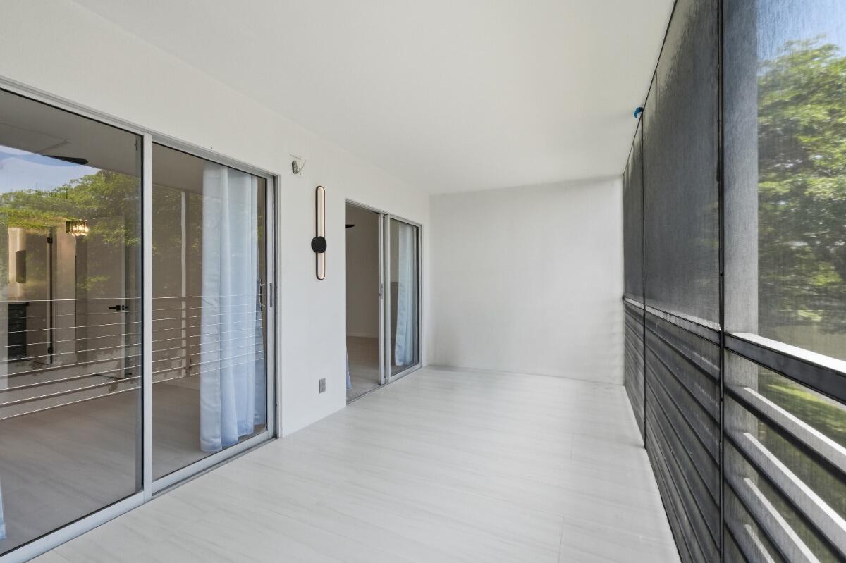 ELEUTHERA VILLAGE E CONDO - Residential