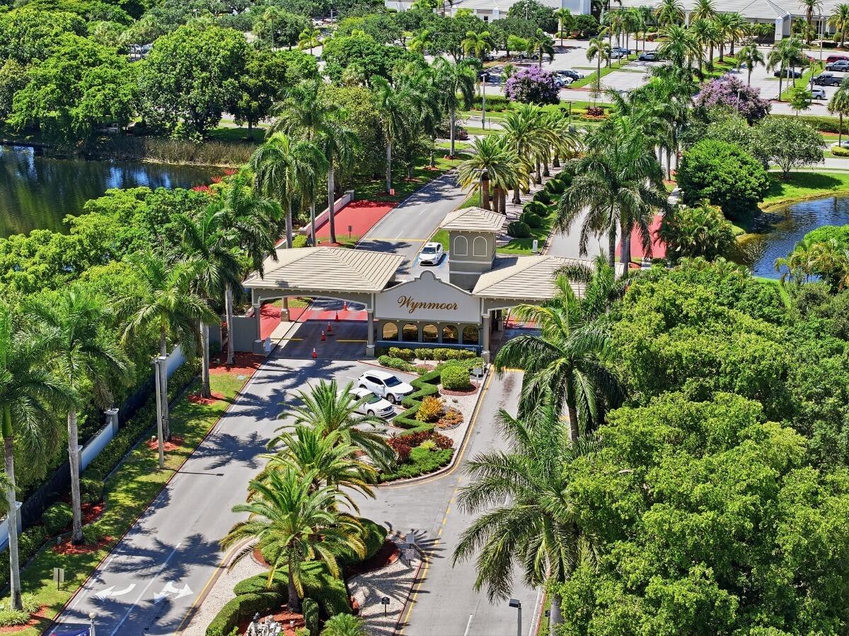 ELEUTHERA VILLAGE E CONDO - Residential