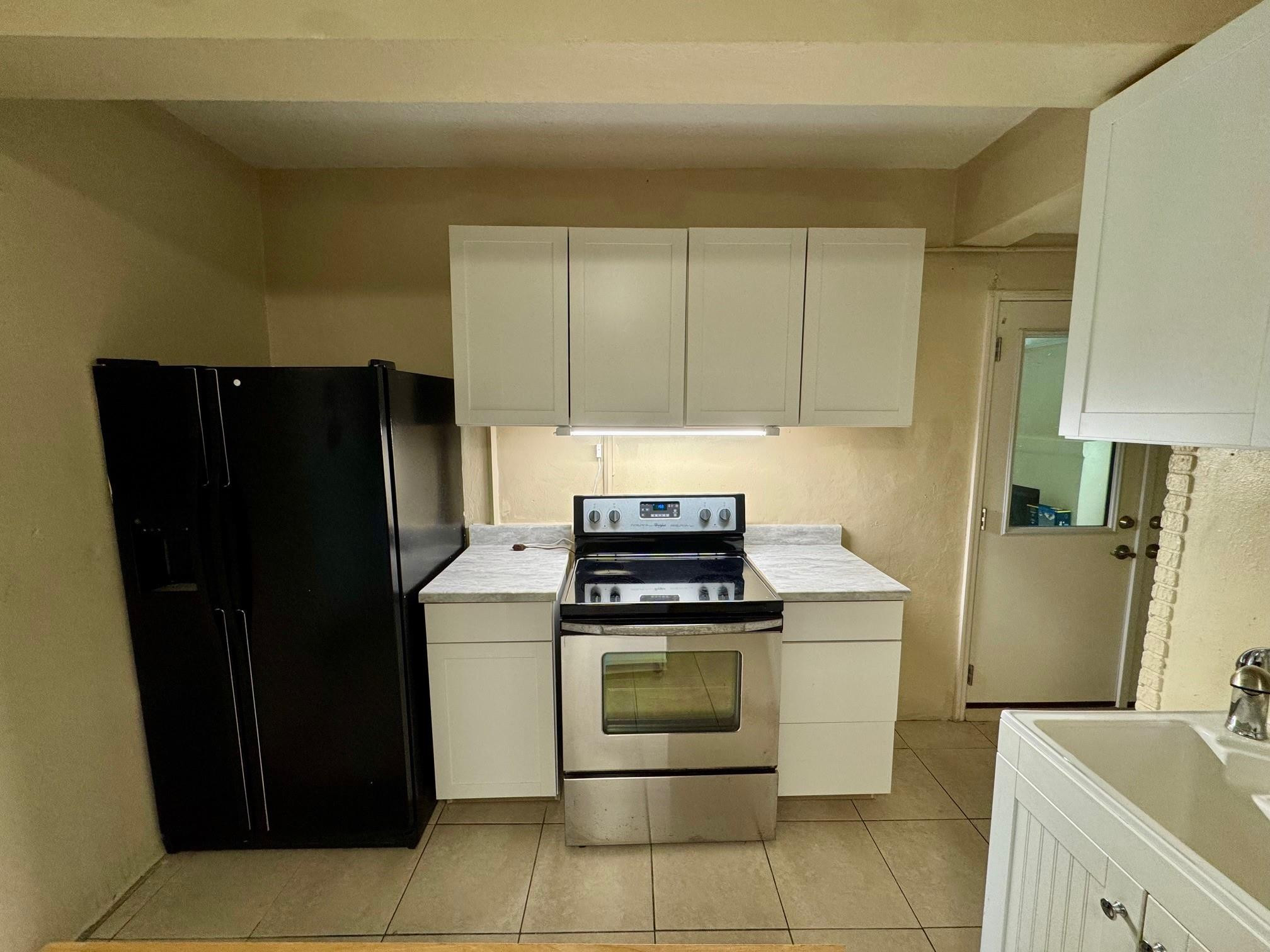 Falcon Sub One 54-47 B - Residential Lease