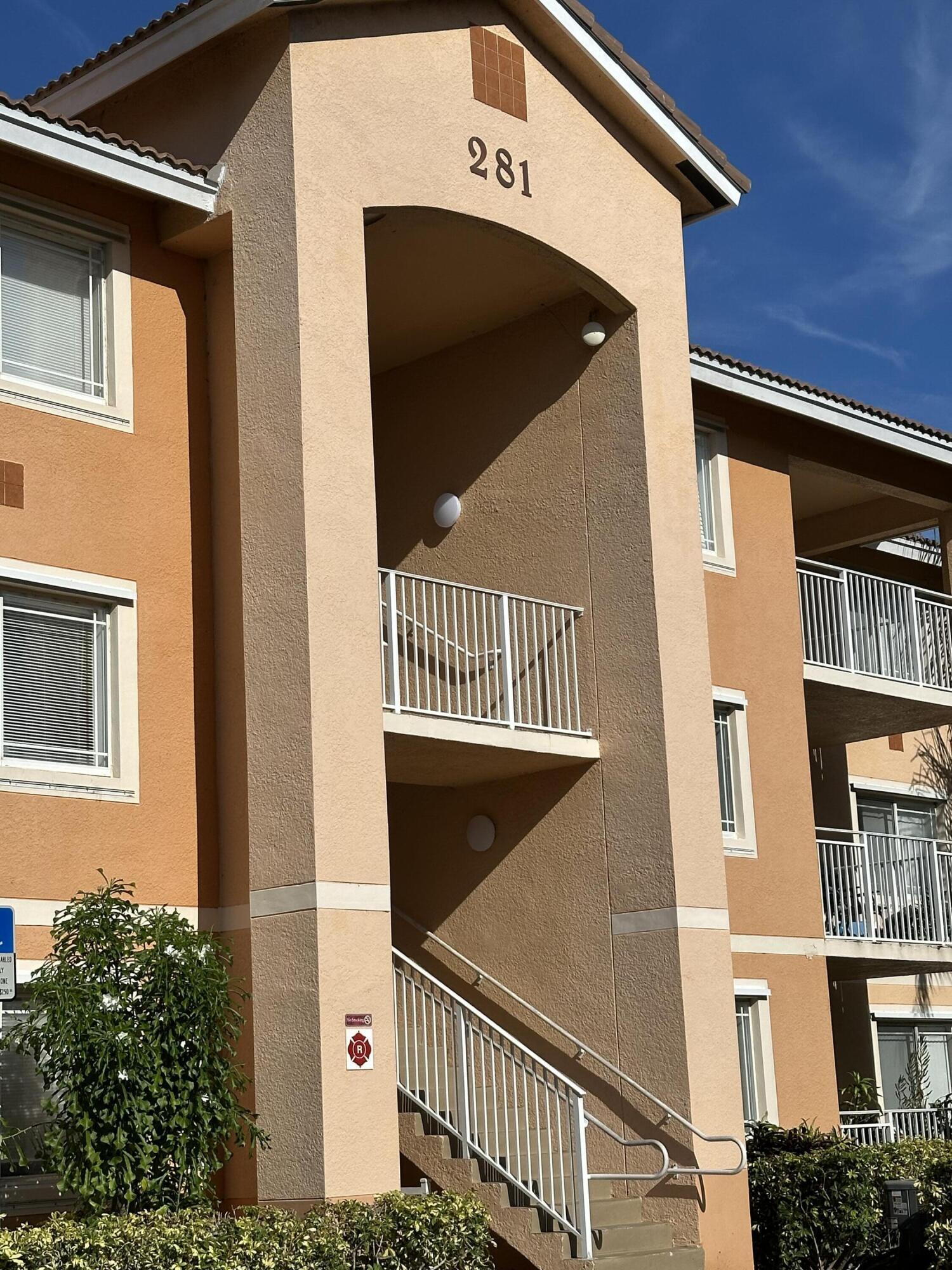 THE CLUB AT ST LUCIE WEST, A CONDOMINIUM - Residential