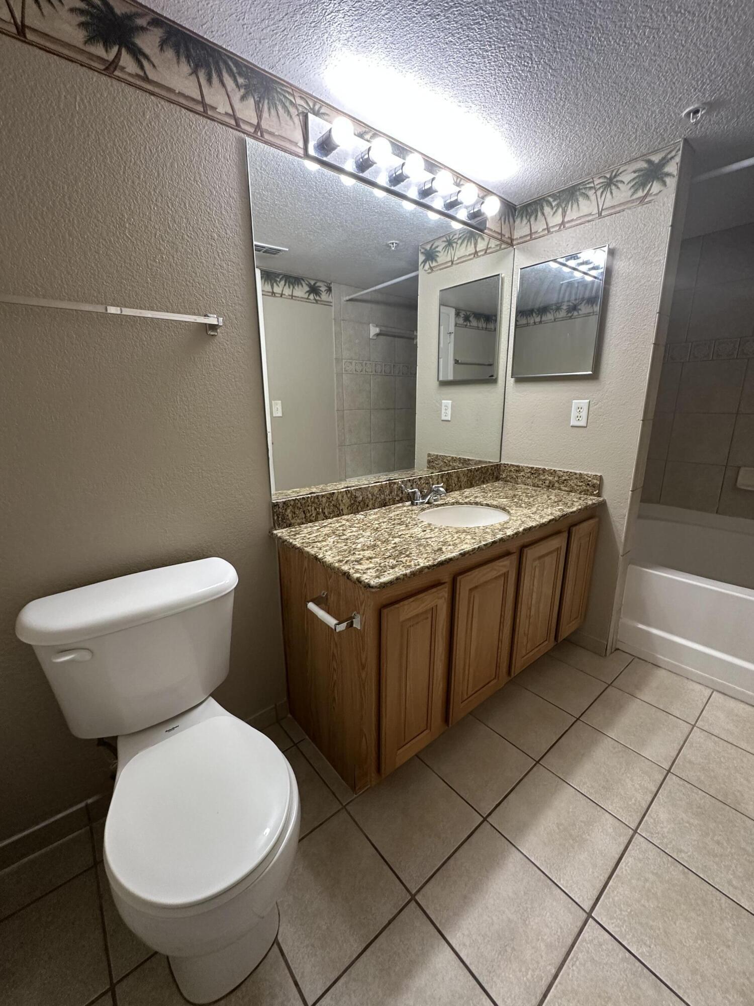 THE CLUB AT ST LUCIE WEST, A CONDOMINIUM - Residential