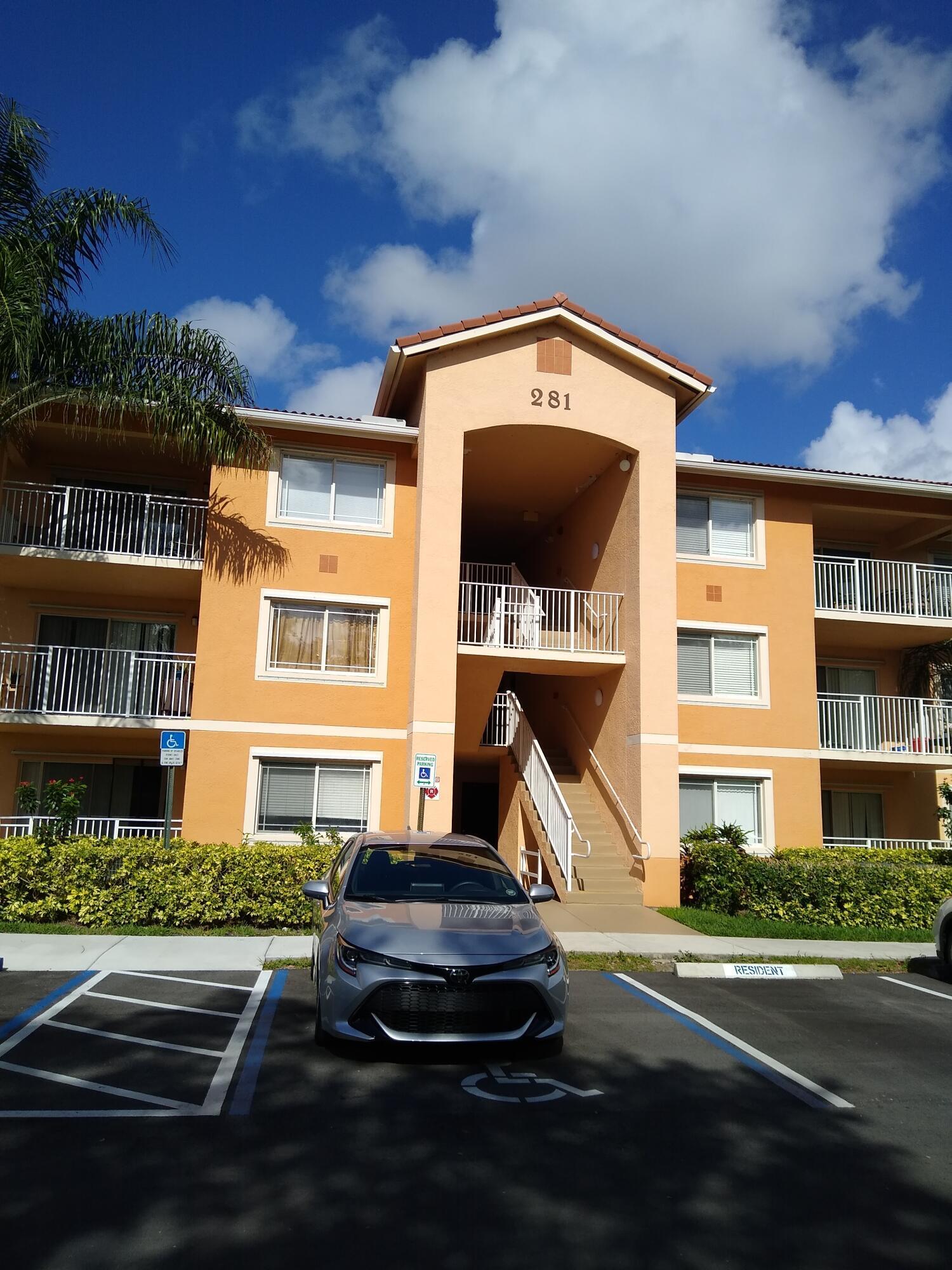 THE CLUB AT ST LUCIE WEST, A CONDOMINIUM - Residential