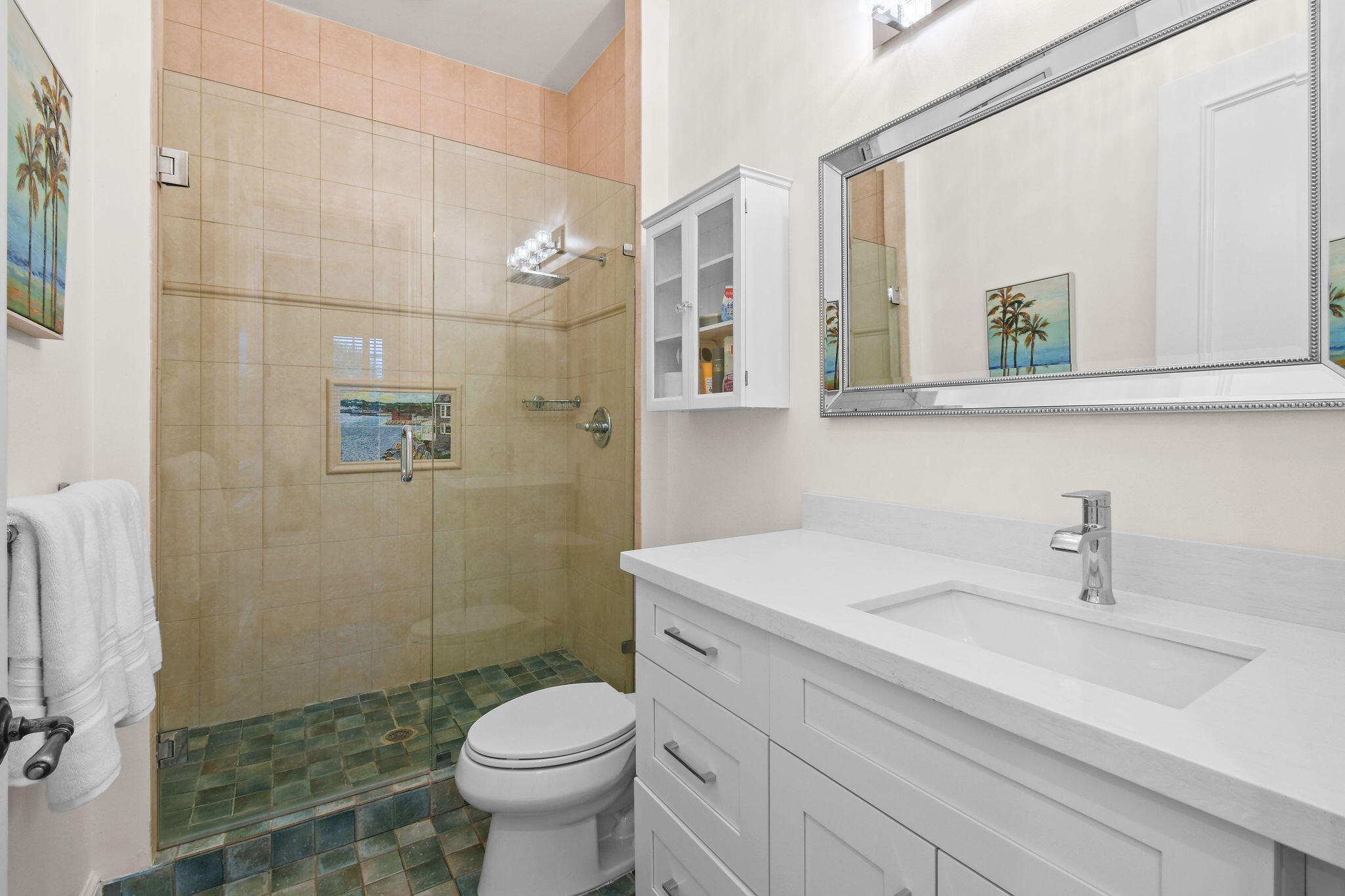 EL CID COURT - Residential