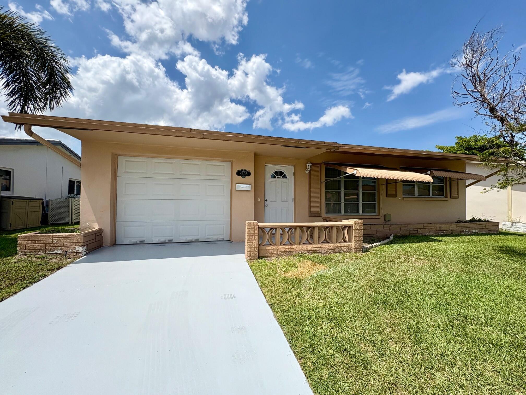 MAINLANDS OF TAMARAC LAKES - Residential