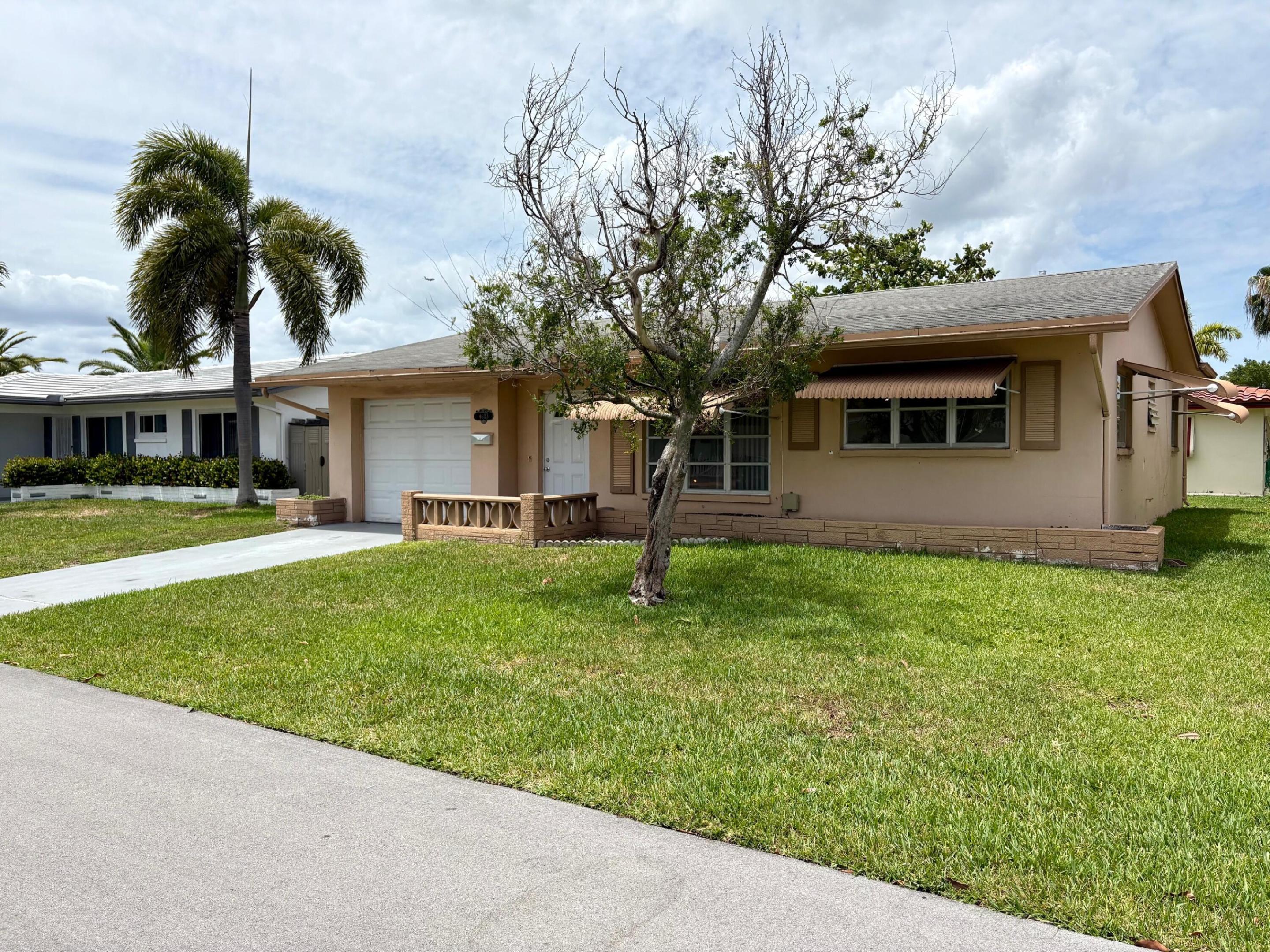 MAINLANDS OF TAMARAC LAKES - Residential