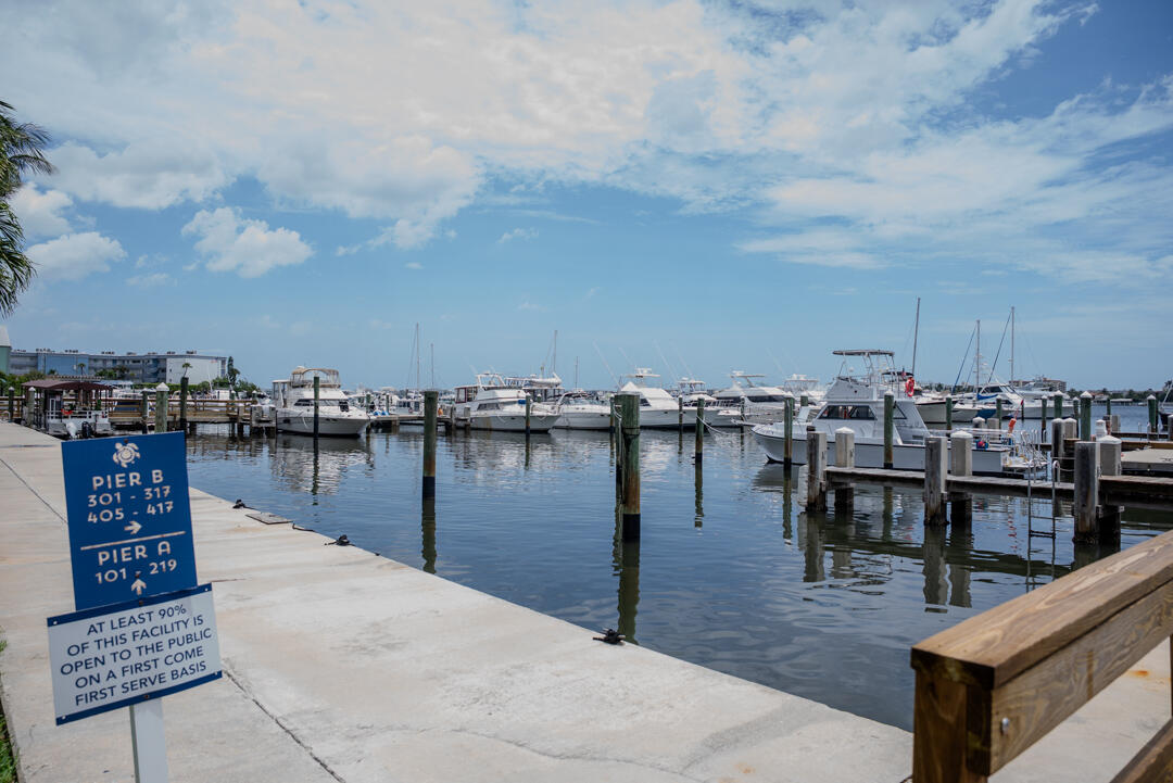 Moorings - Residential Lease