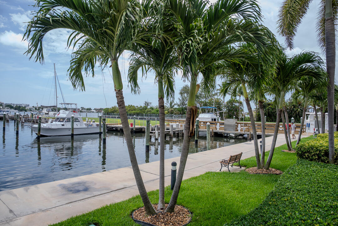 Moorings - Residential Lease