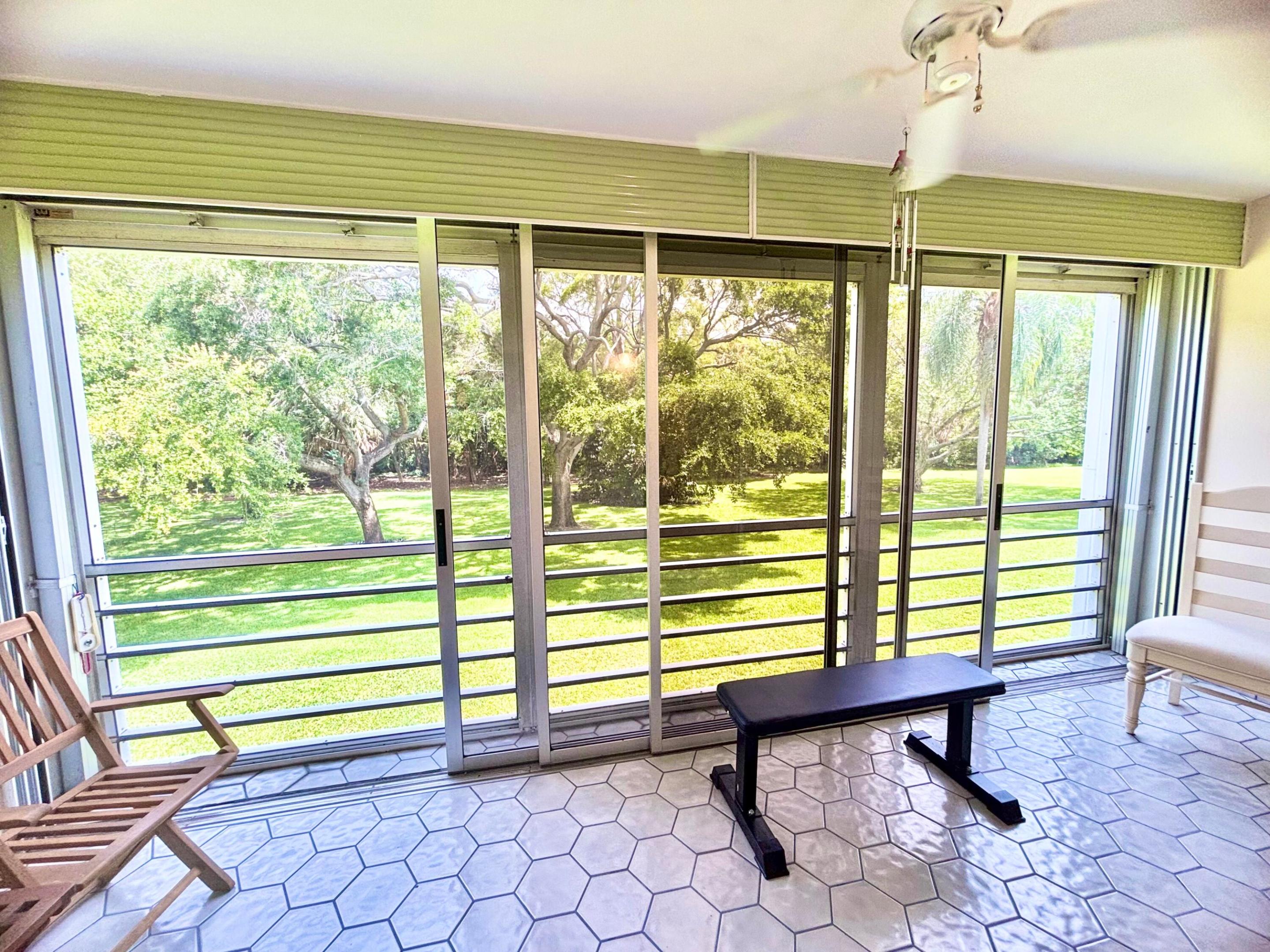OAKRIDGE F CONDO - Residential